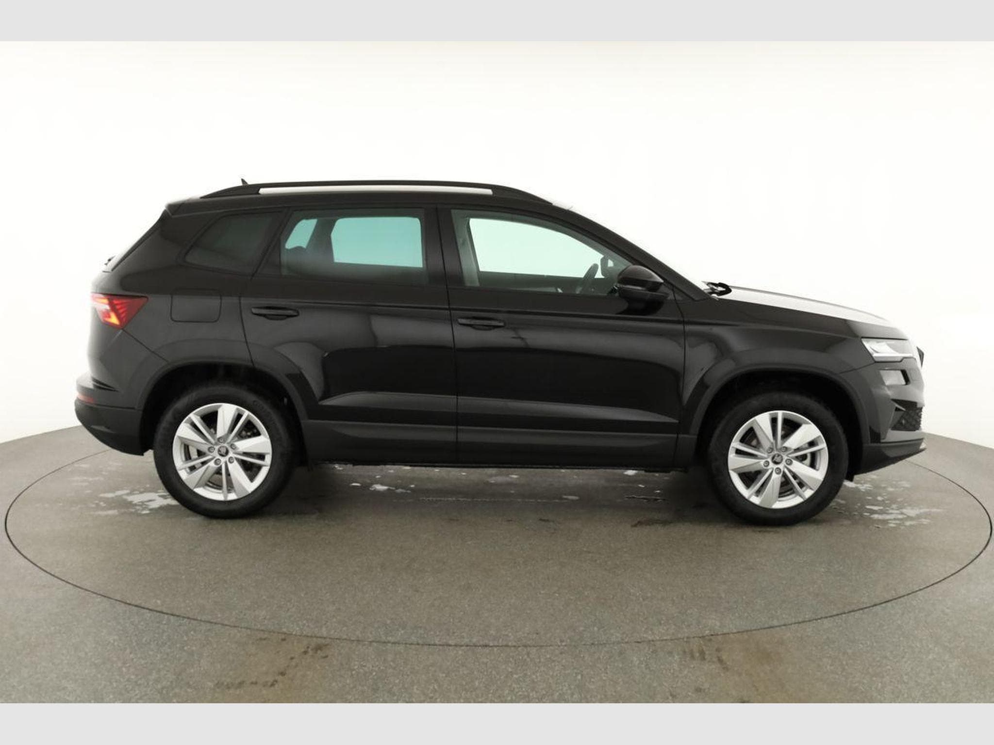 Skoda Karoq Selection 4x4 (2026) - Photo 23