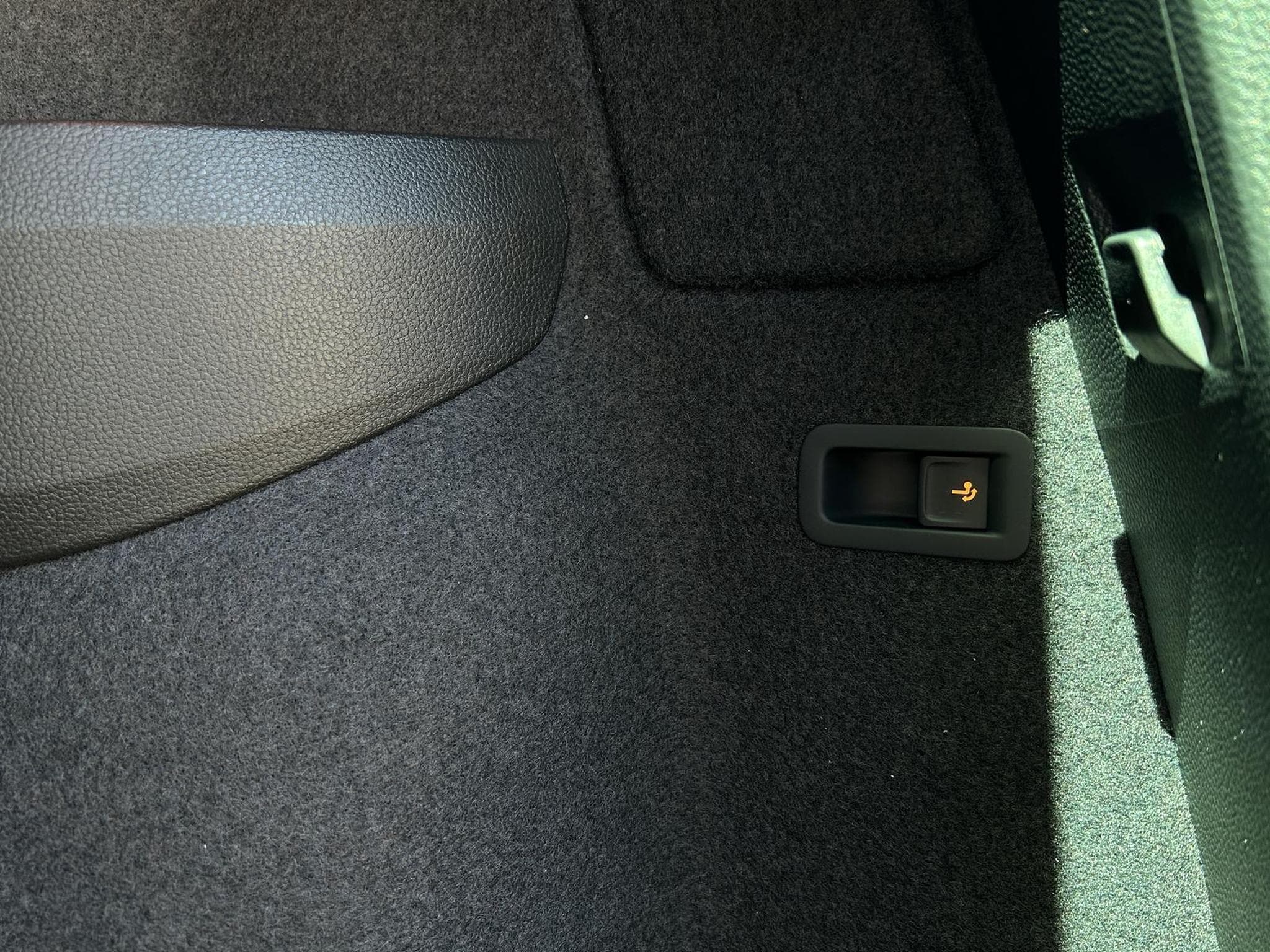 Skoda Karoq Extra (2026) - Photo 17