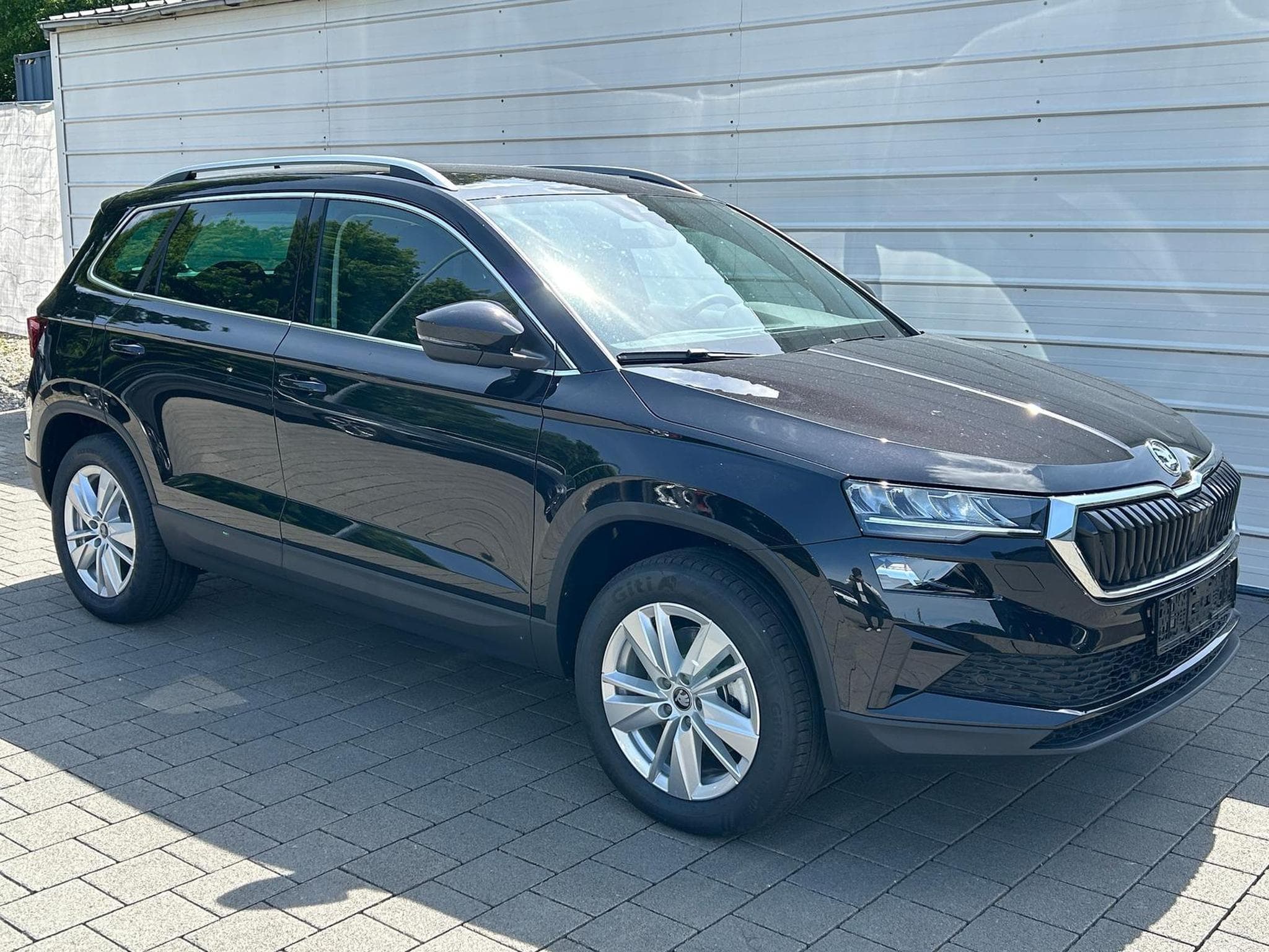 Skoda Karoq Extra (2026) - Photo 1