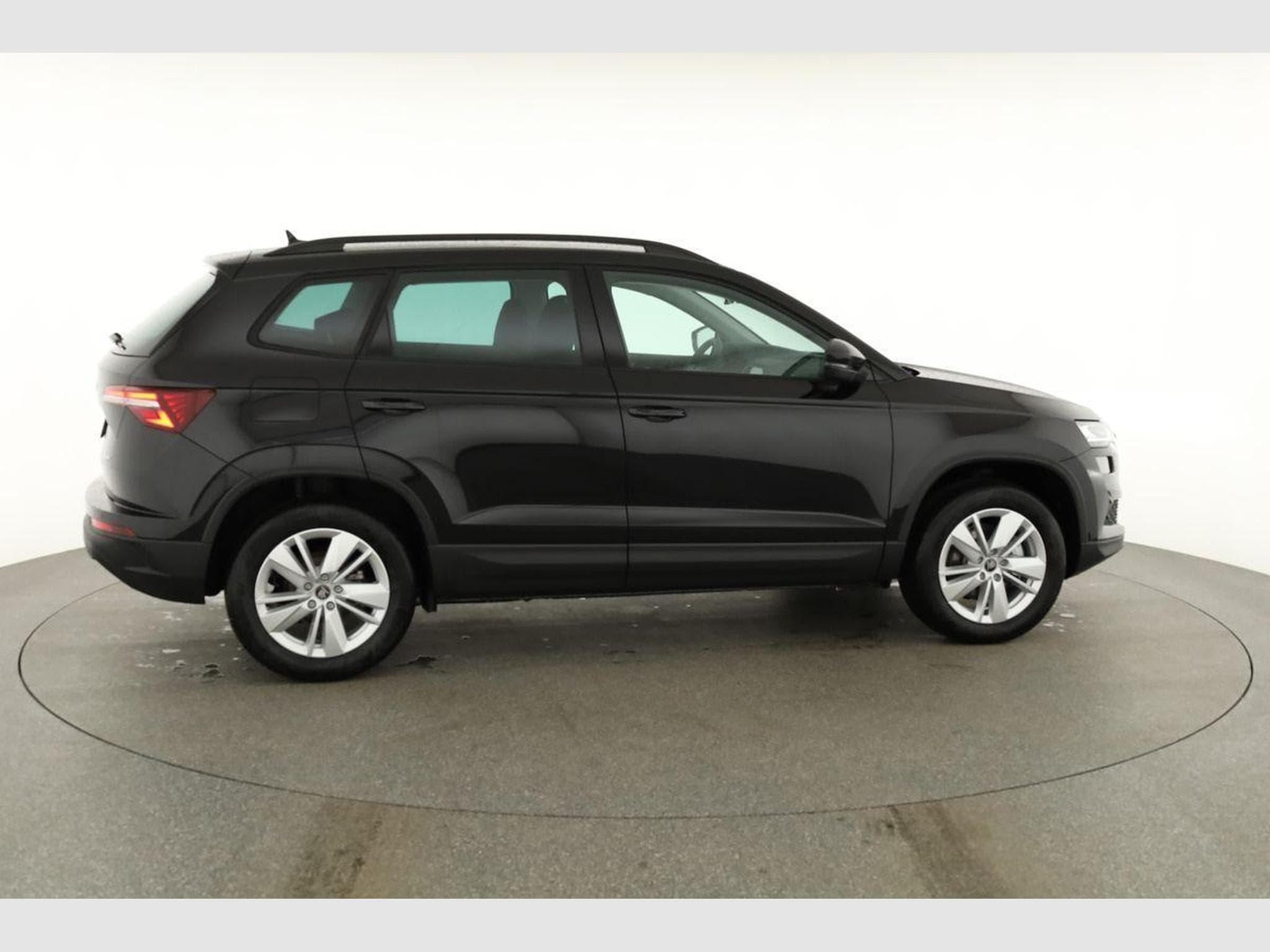 Skoda Karoq Selection 4x4 (2026) - Photo 21