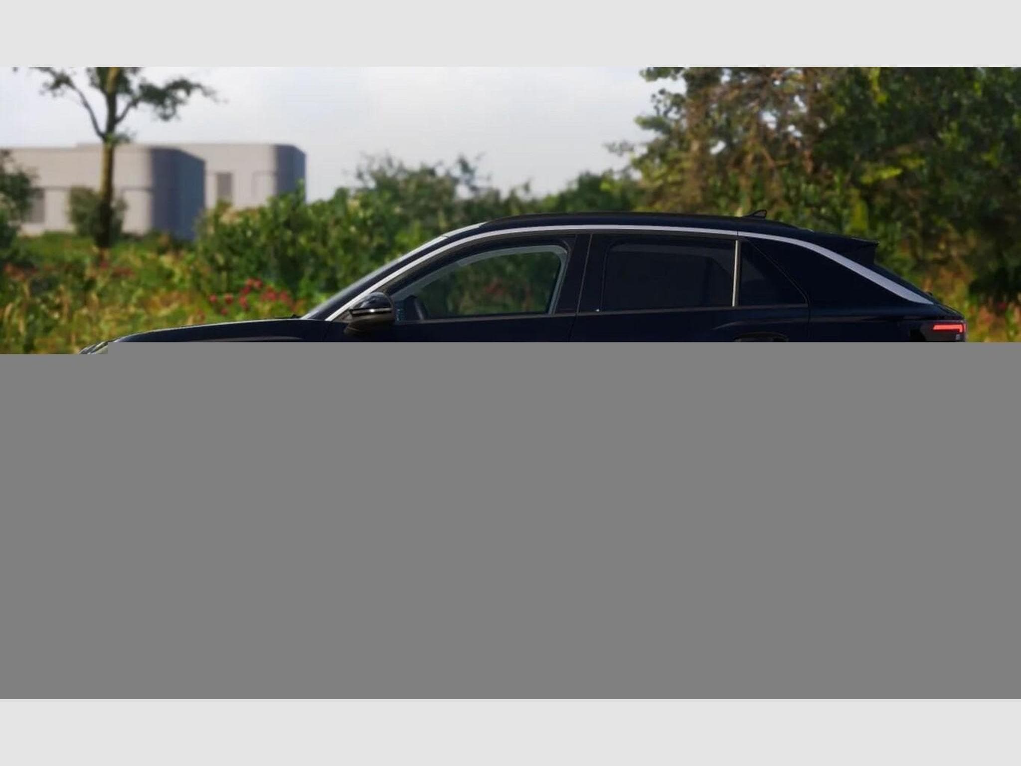 VW T-Roc LIFE (2026) - Photo 2
