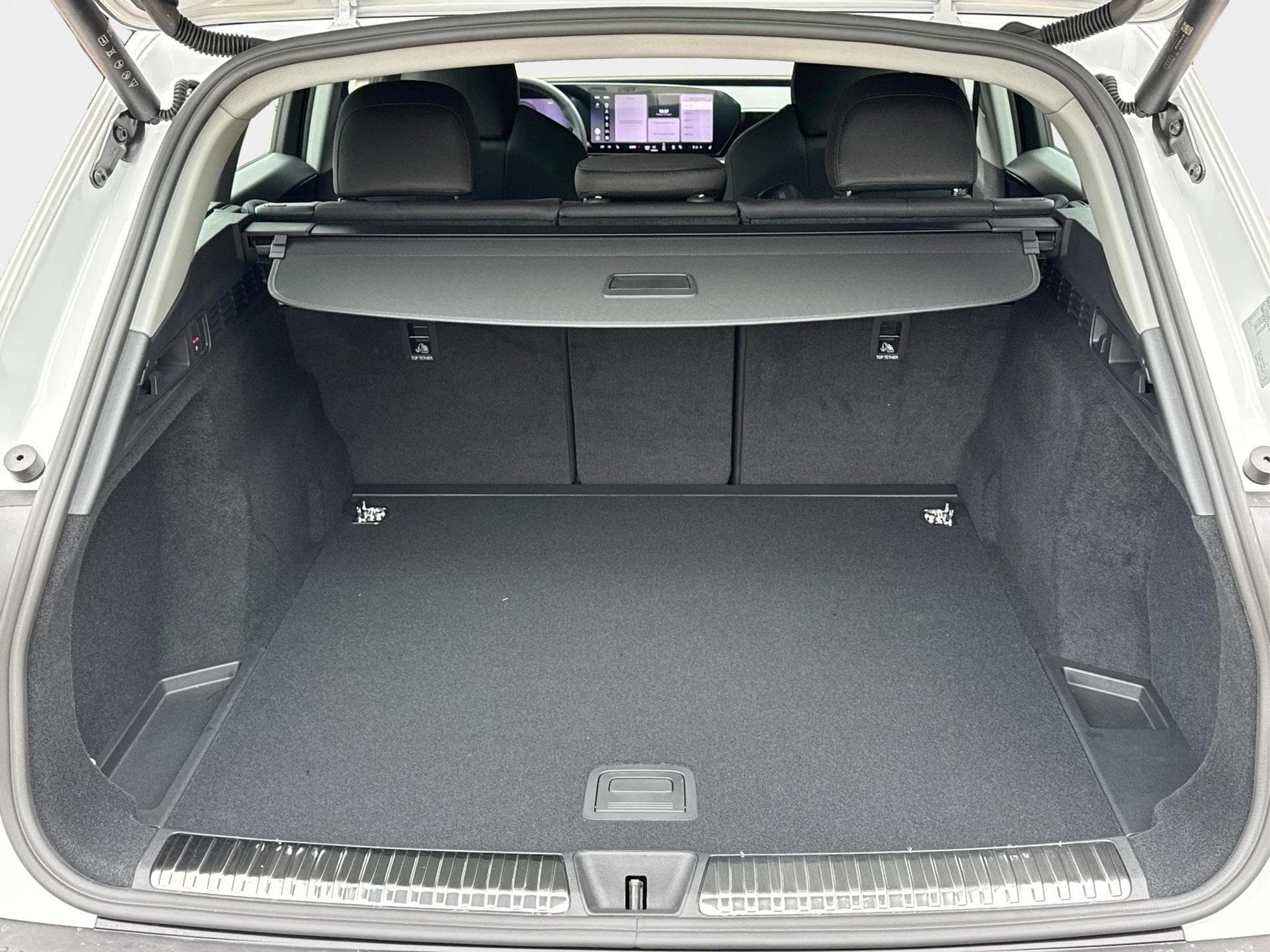 Audi Q5 Basis (2026) - Photo 11