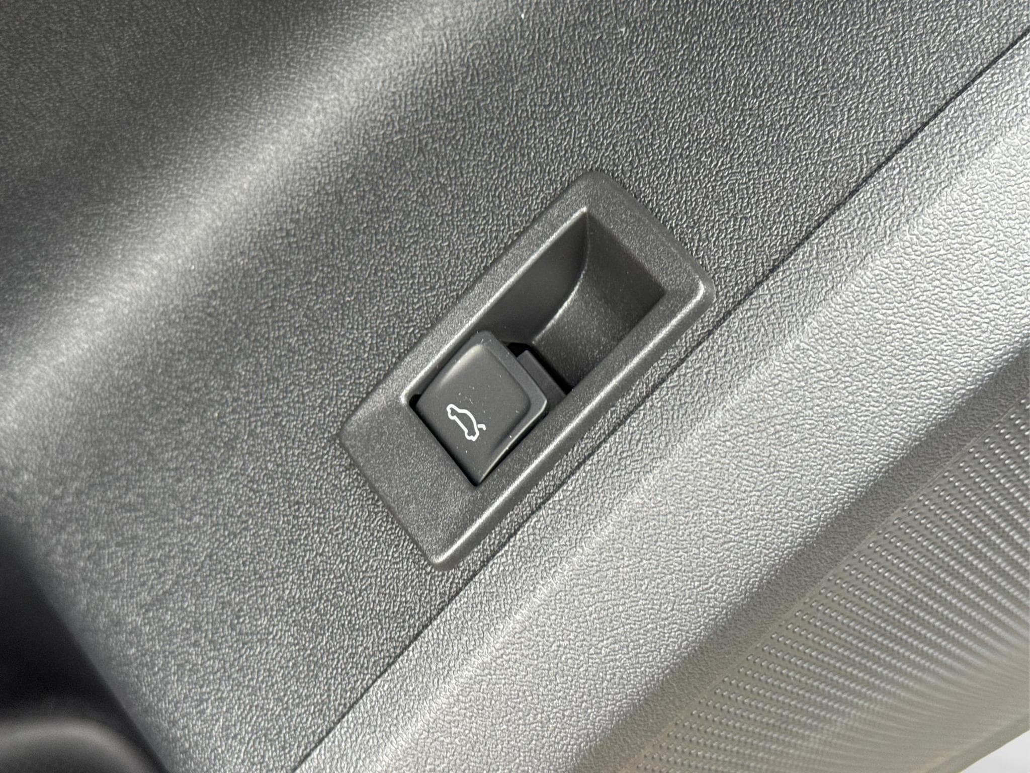 Audi Q5 Basis (2026) - Photo 21