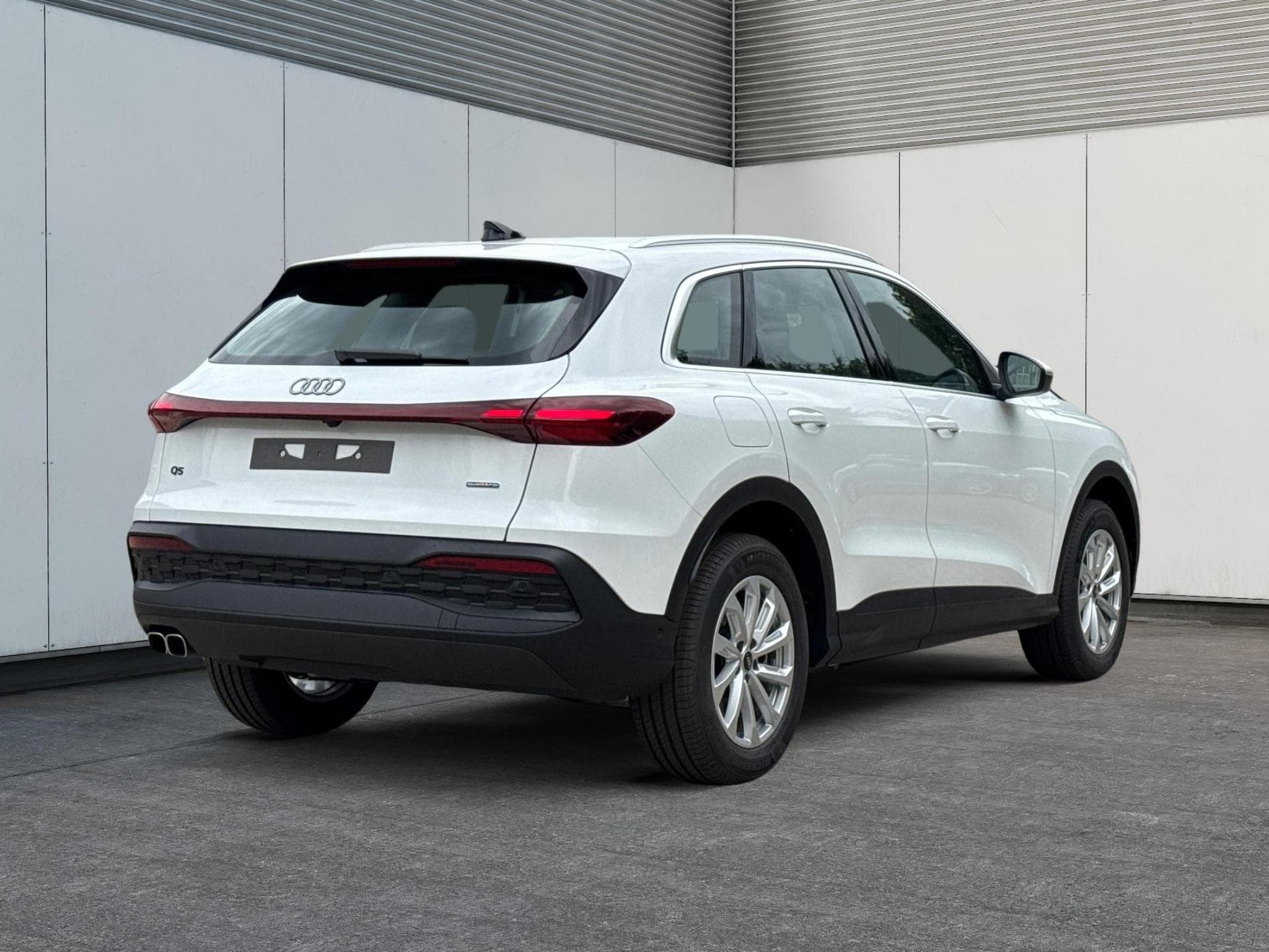 Audi Q5 Basis (2026) - Photo 3