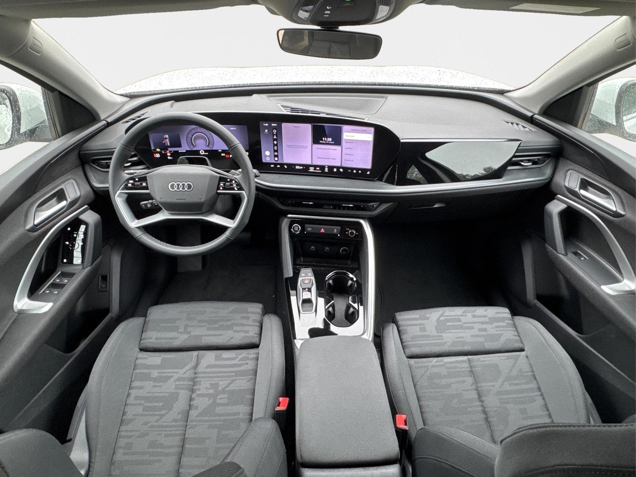 Audi Q5 Basis (2026) - Photo 7