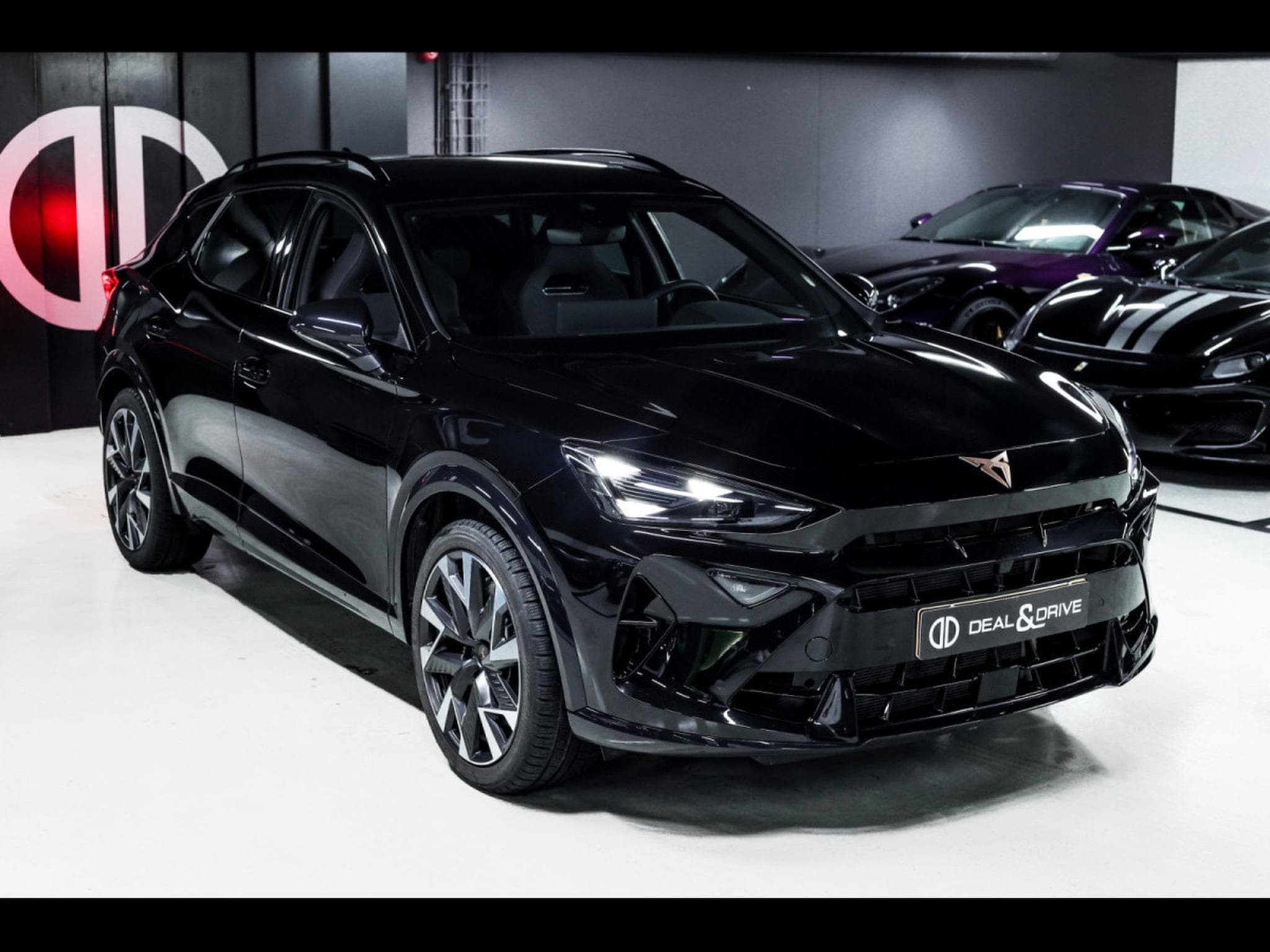 Cupra Formentor VZ 2.0 TSI 333 DSG7 4DRIVE (FACELIFT) - MIDNIGHT BLACK (2025) - Foto 6
