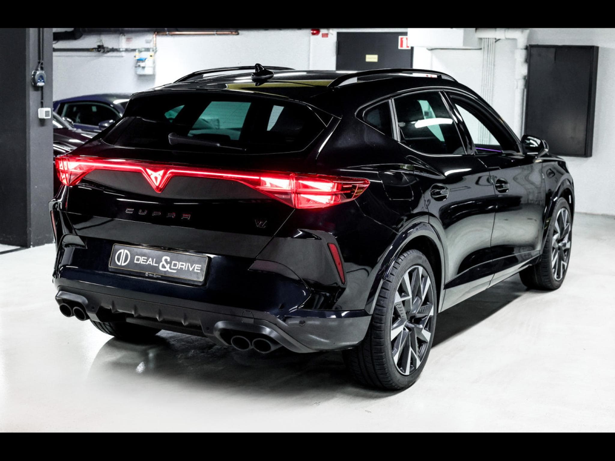 Cupra Formentor VZ 2.0 TSI 333 DSG7 4DRIVE (FACELIFT) - MIDNIGHT BLACK (2025) - Foto 7