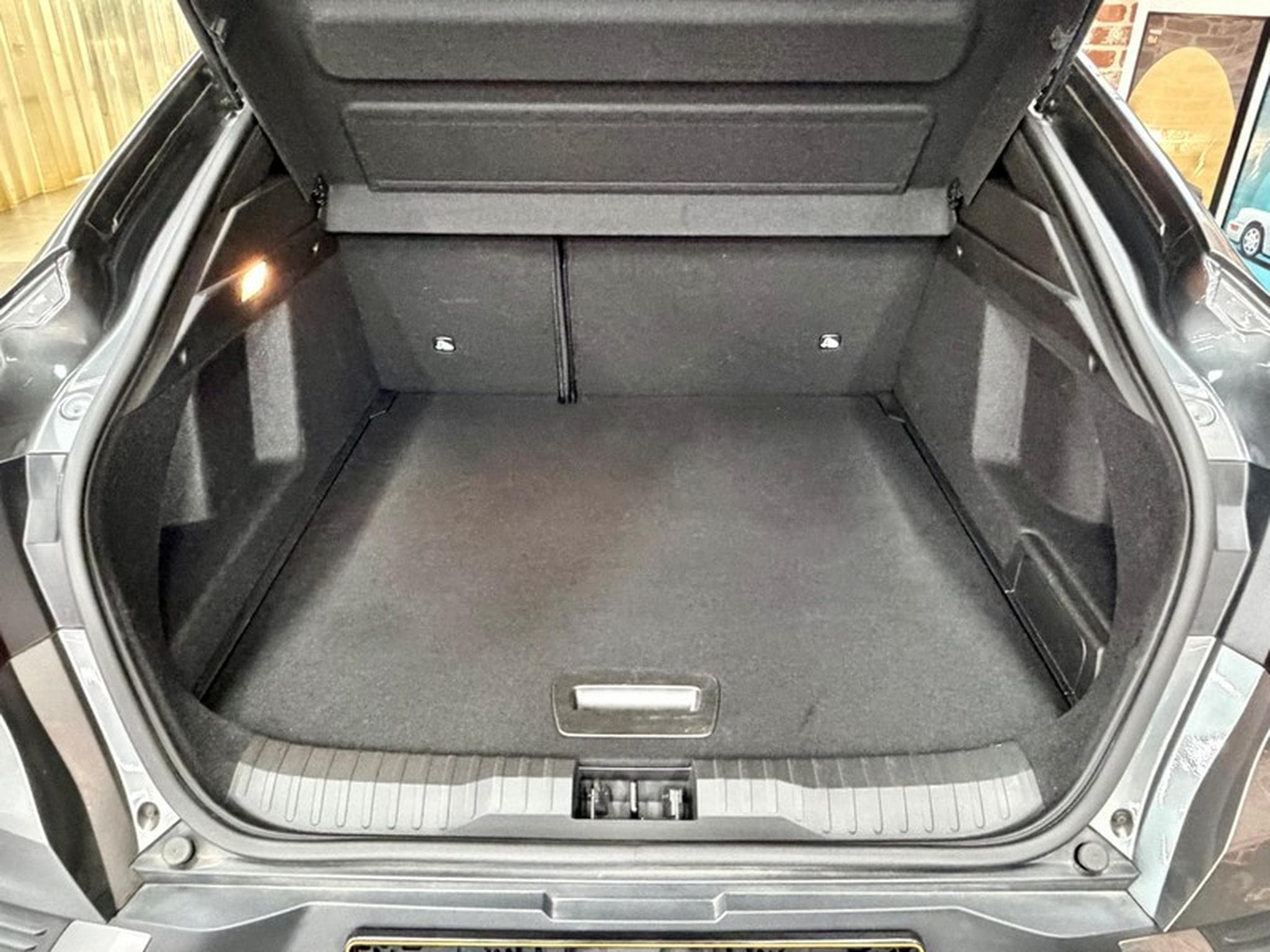 Renault Arkana Arkana E-Tech 1.6 94cv AttRem/Navig/SiègCh/Cam (2023) - Foto 7