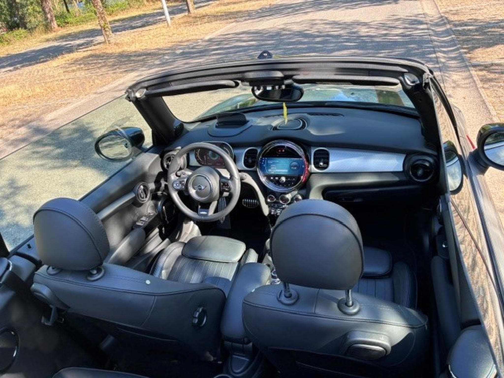 Mini Cooper John Cooper Works Cabriolet John Cooper Works 231 ch BVA8 (2023) - Foto 4