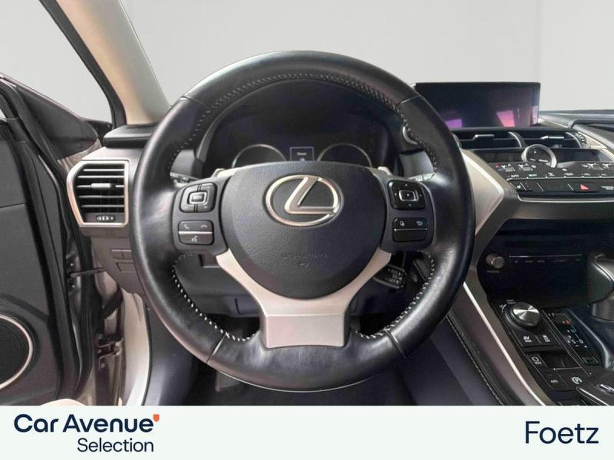 Lexus NX BUSINESS LINE (2018) - Photo 13