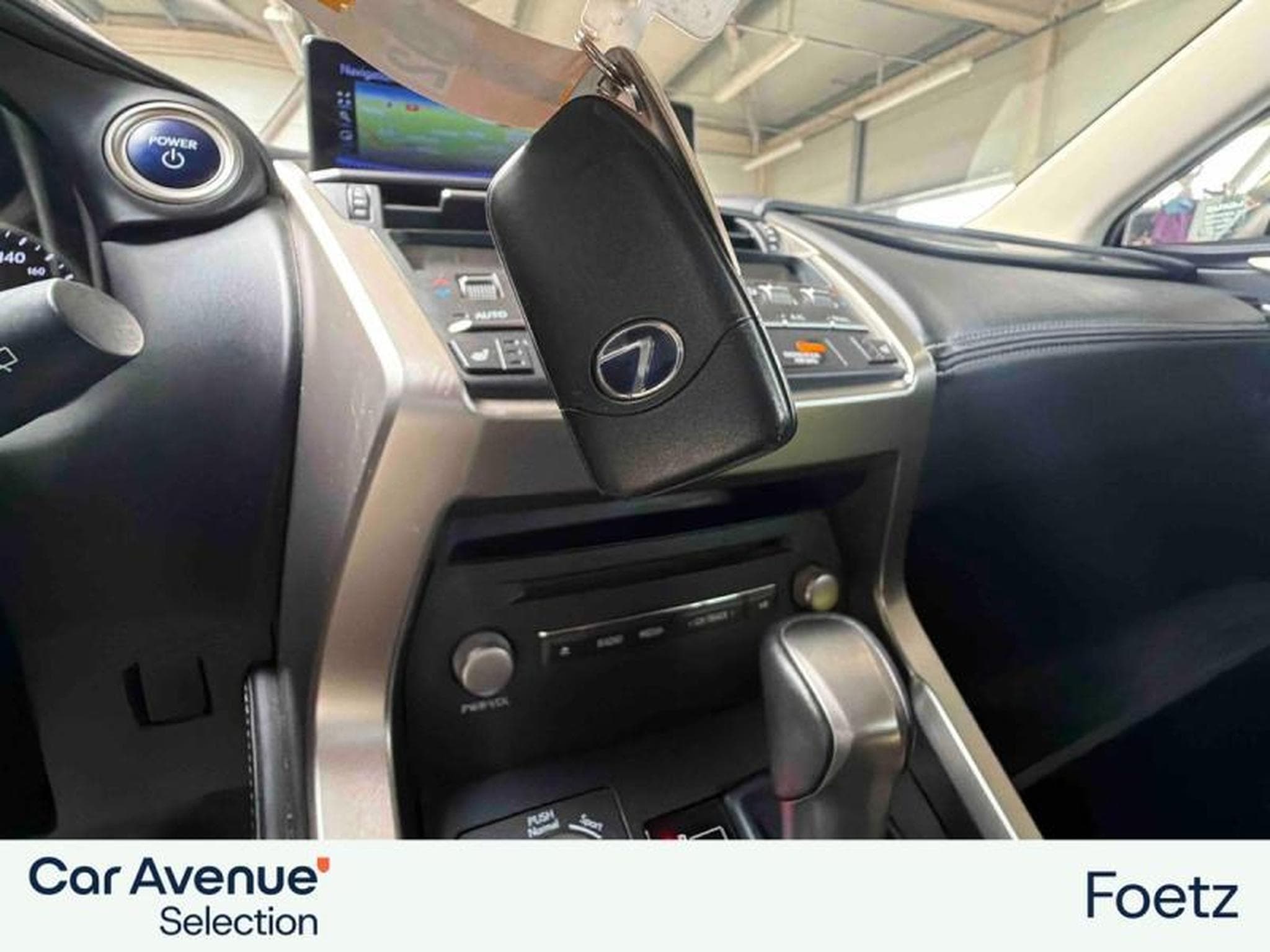 Lexus NX BUSINESS LINE (2018) - Photo 23