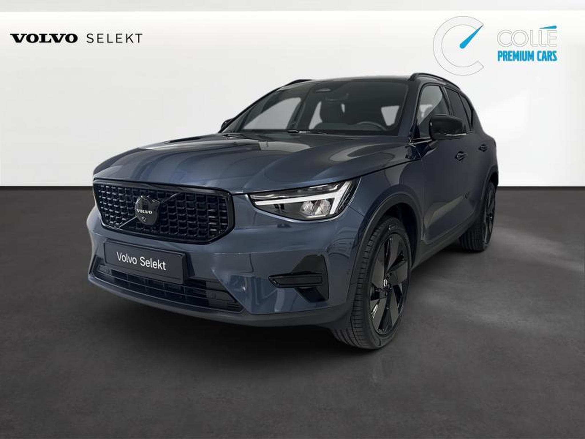 Volvo XC40 Black-Edition Plus (2025) - Photo 5