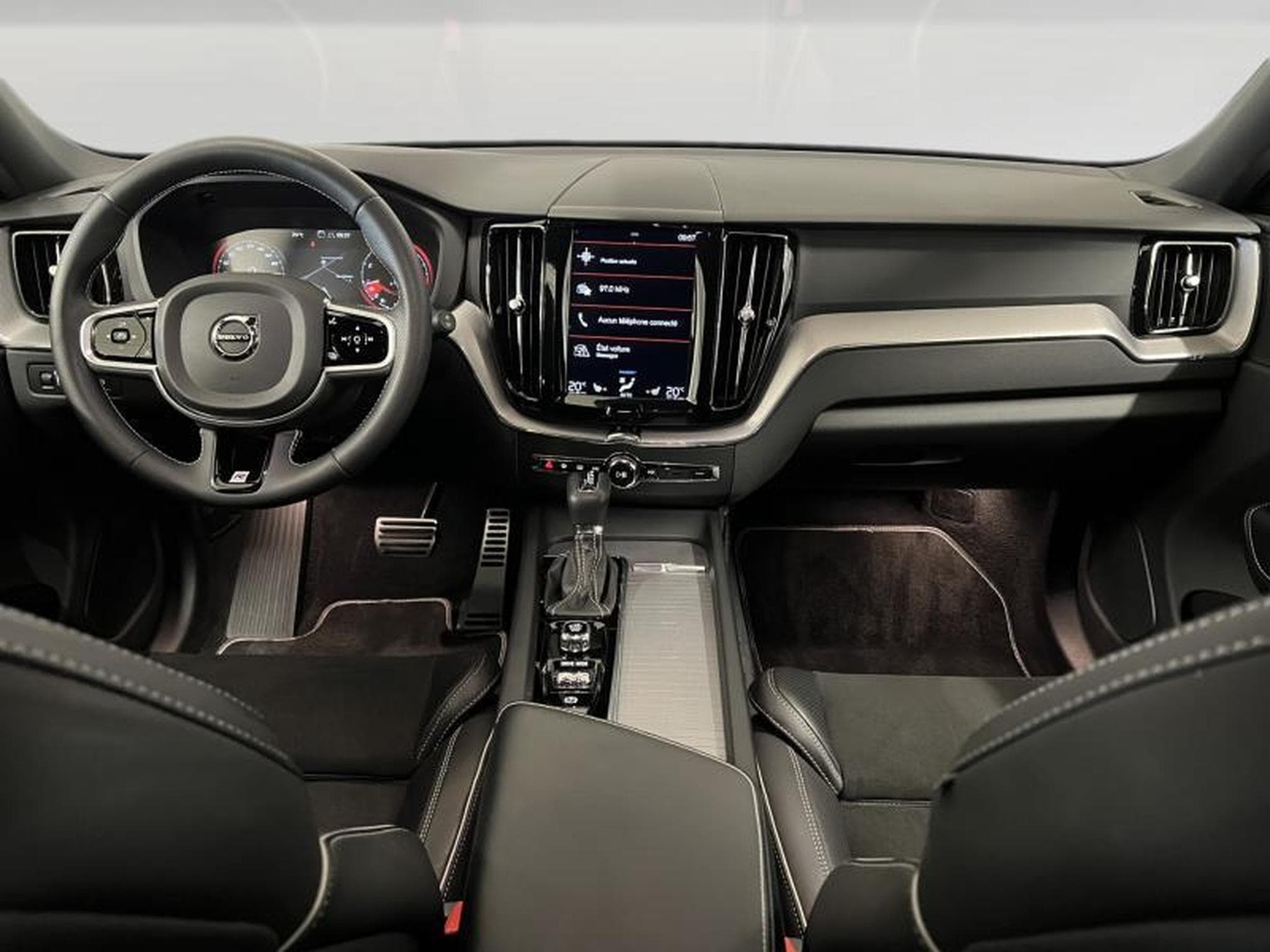 Volvo XC60 R-Design (2018) - Photo 7