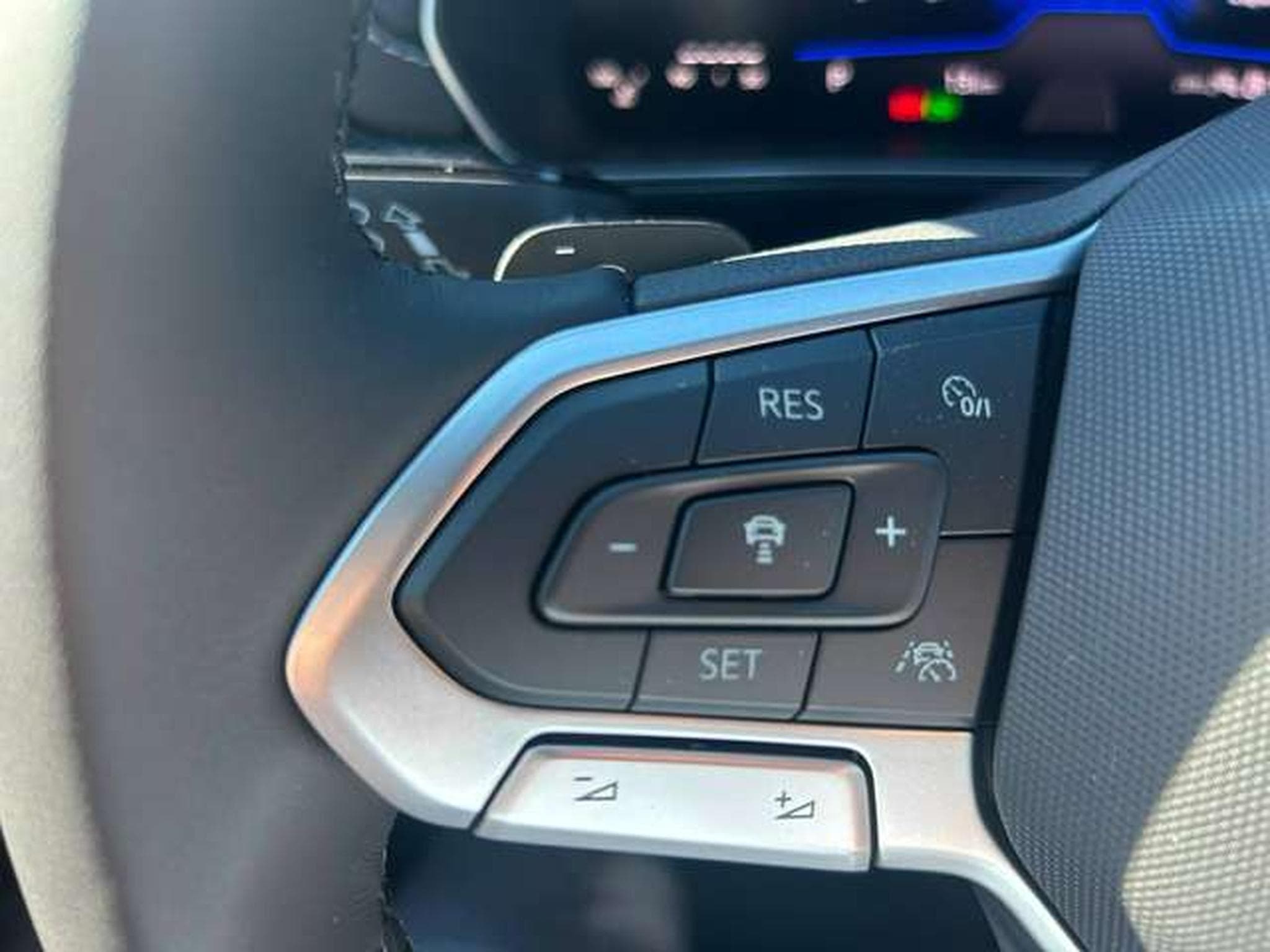 VW T-Cross 1.0 TSI R-Line Edition OPF DSG R-Line Edition (2026) - Photo 11