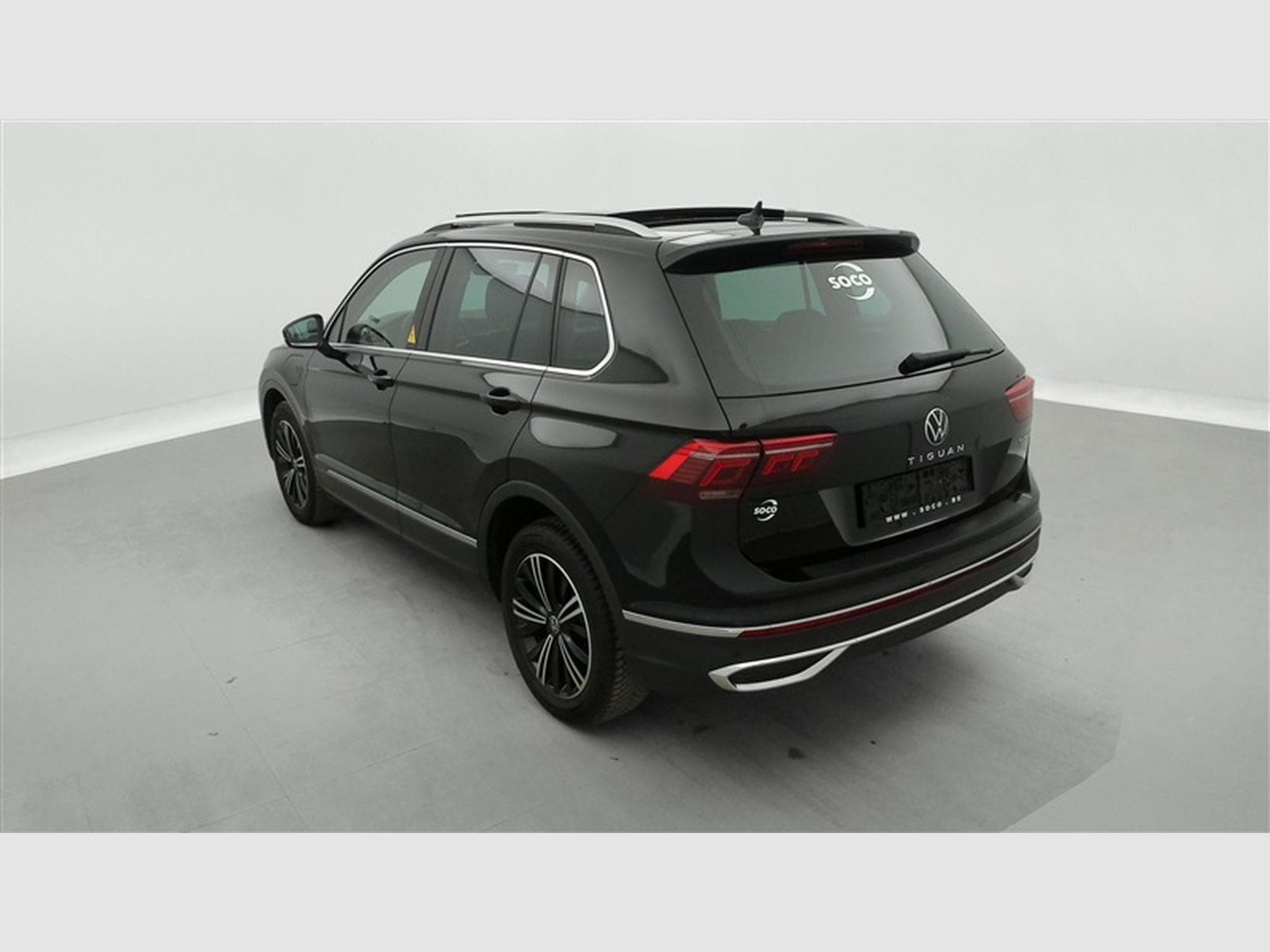 VW Tiguan eHybrid 1.4 Elegance NAVI / CARPLAY / TO PANO / CAMERA360° (2023) - Photo 2