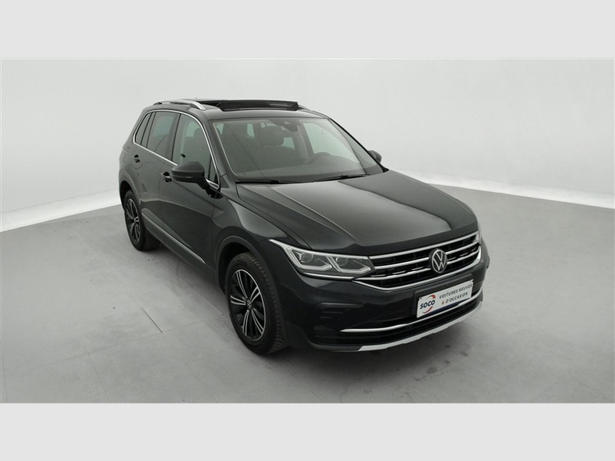 VW Tiguan eHybrid 1.4 Elegance NAVI / CARPLAY / TO PANO / CAMERA360° (2023) - Photo 23