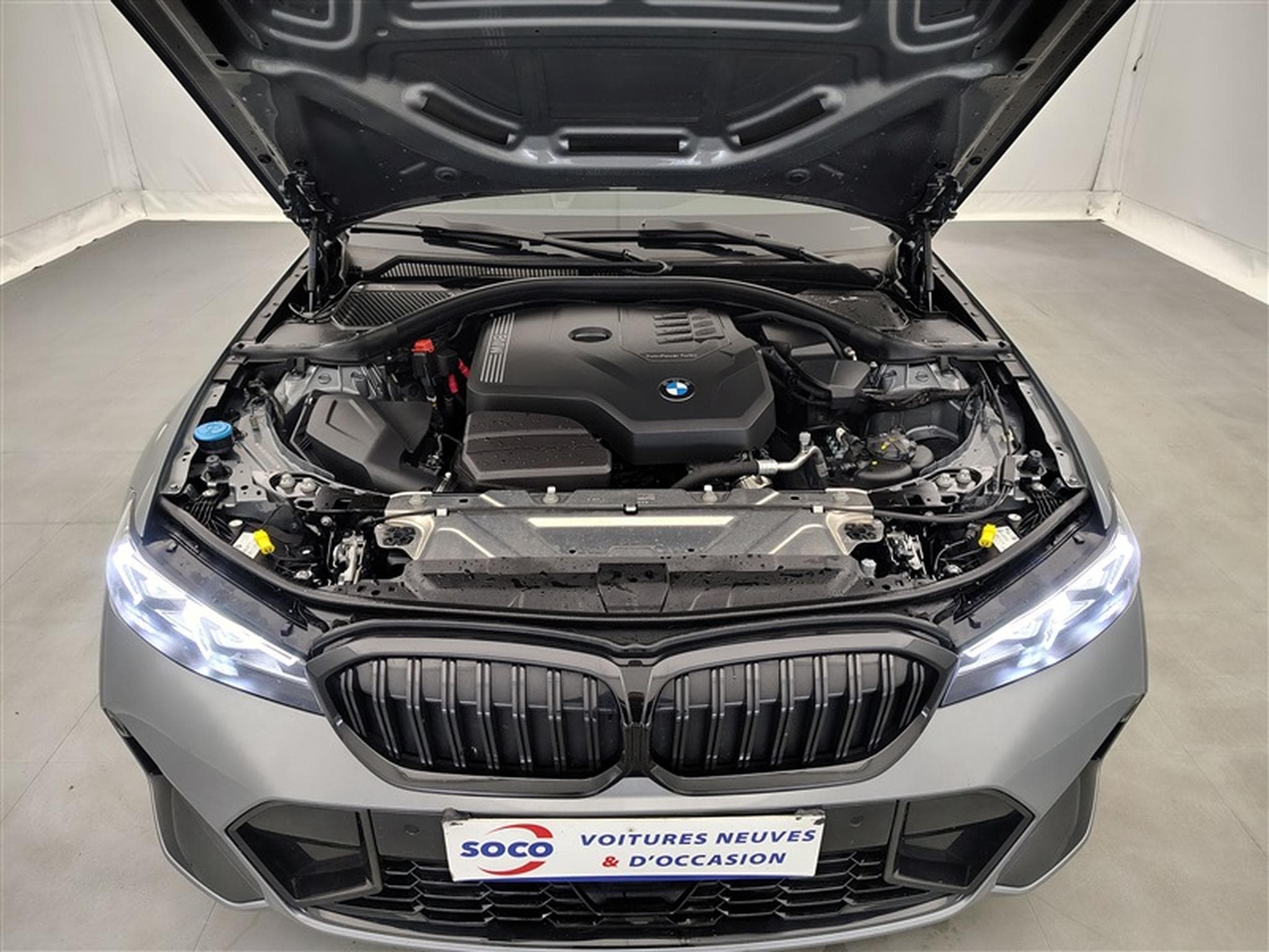 BMW 318 318iA OPF PACK M (2024) - Photo 21