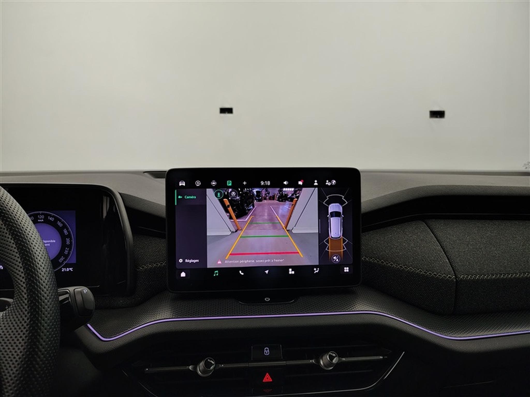 Skoda Kodiaq 1.5 TSI m-HEV 150Cv DSG Selection 7PL / CARPLAY / CAMERA (2025) - Photo 18