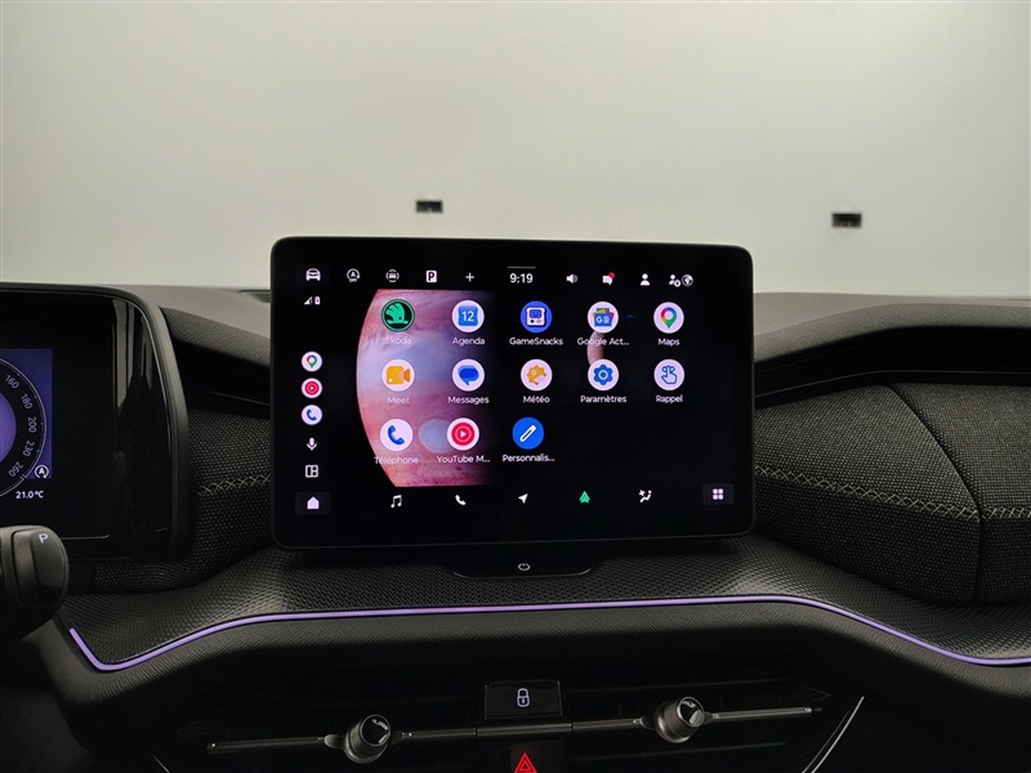 Skoda Kodiaq 1.5 TSI m-HEV 150Cv DSG Selection 7PL / CARPLAY / CAMERA (2025) - Photo 20