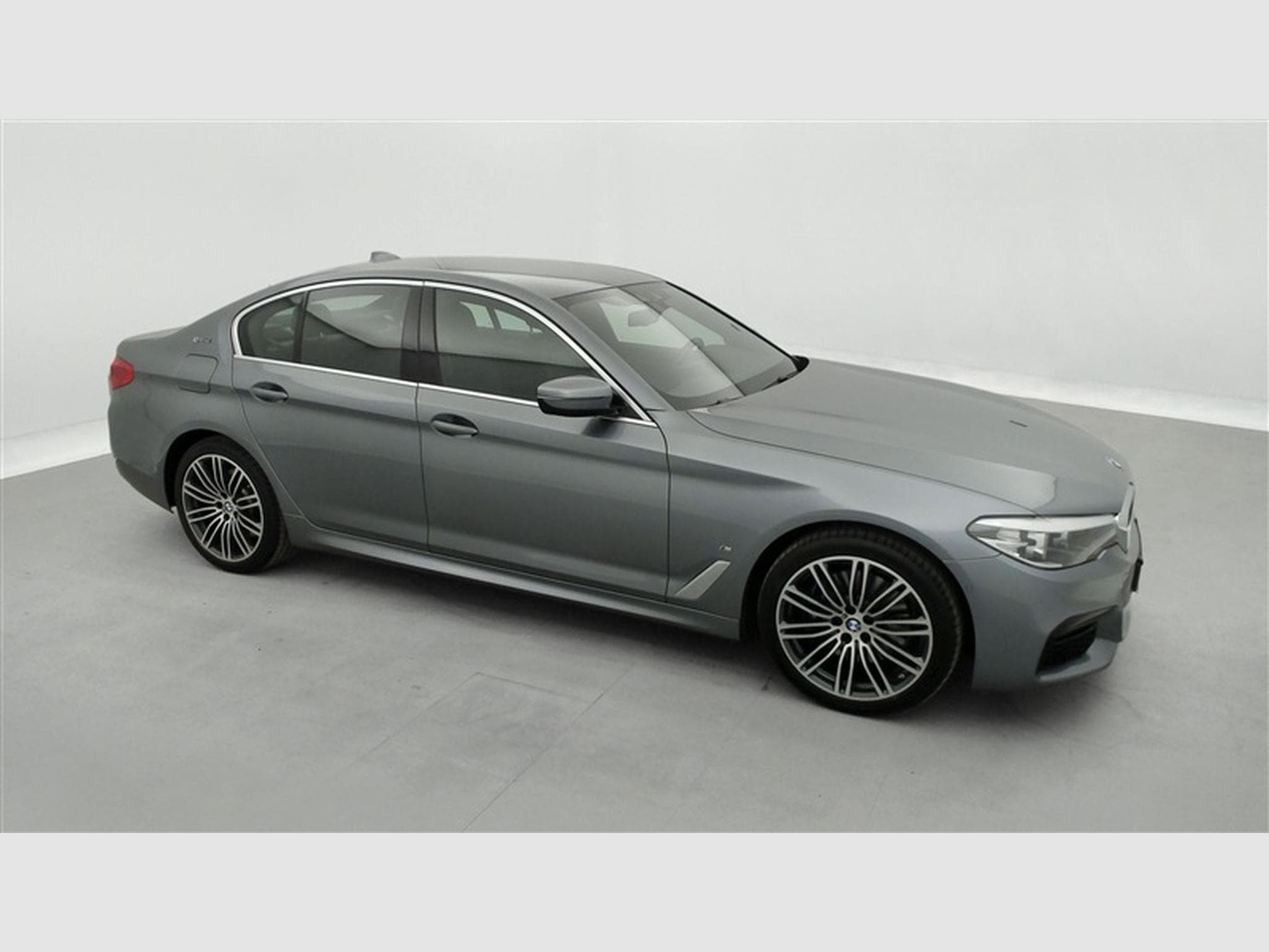 BMW 530 530eA PHEV Performance (2019) - Photo 22