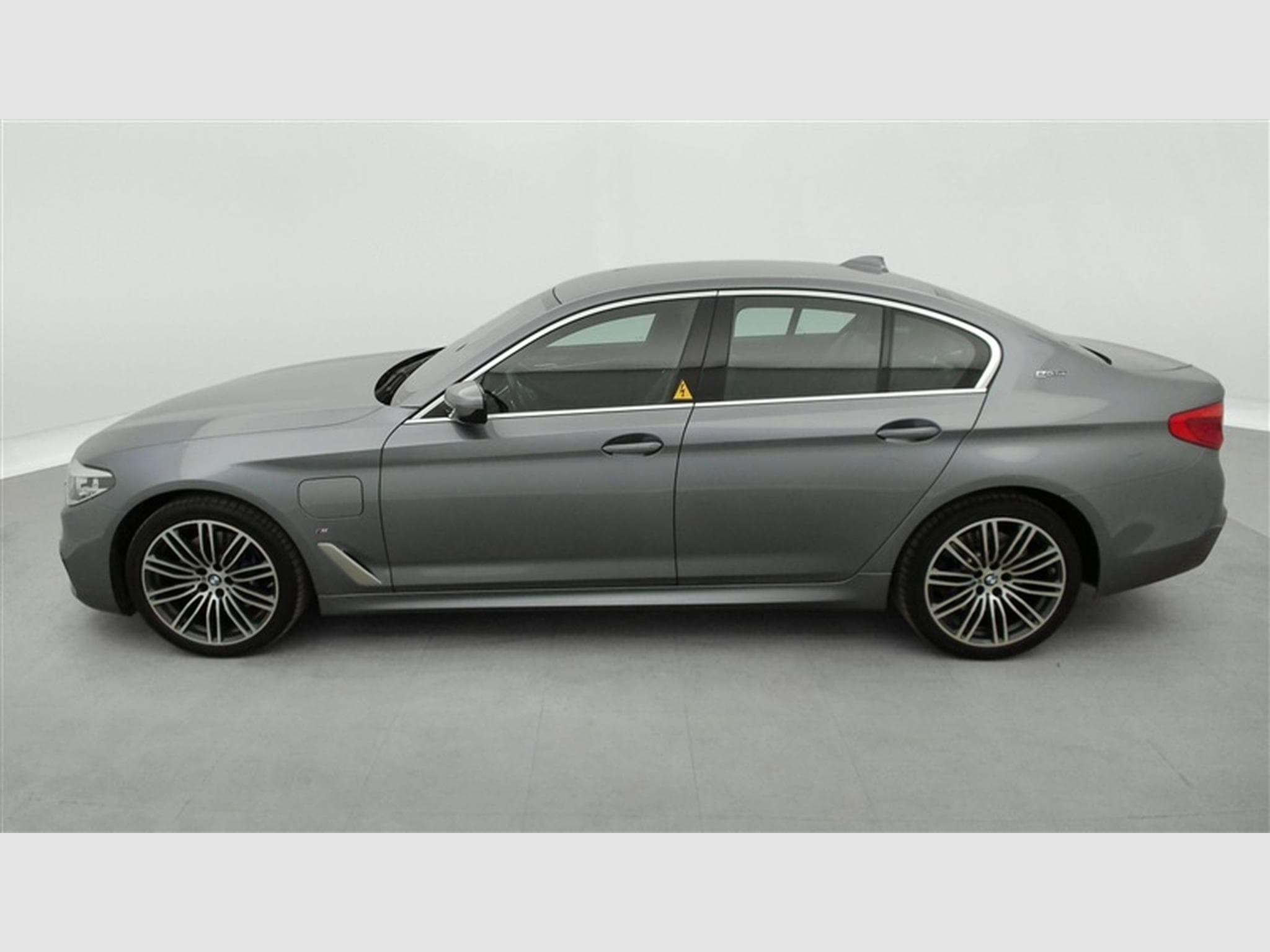 BMW 530 530eA PHEV Performance (2019) - Photo 3