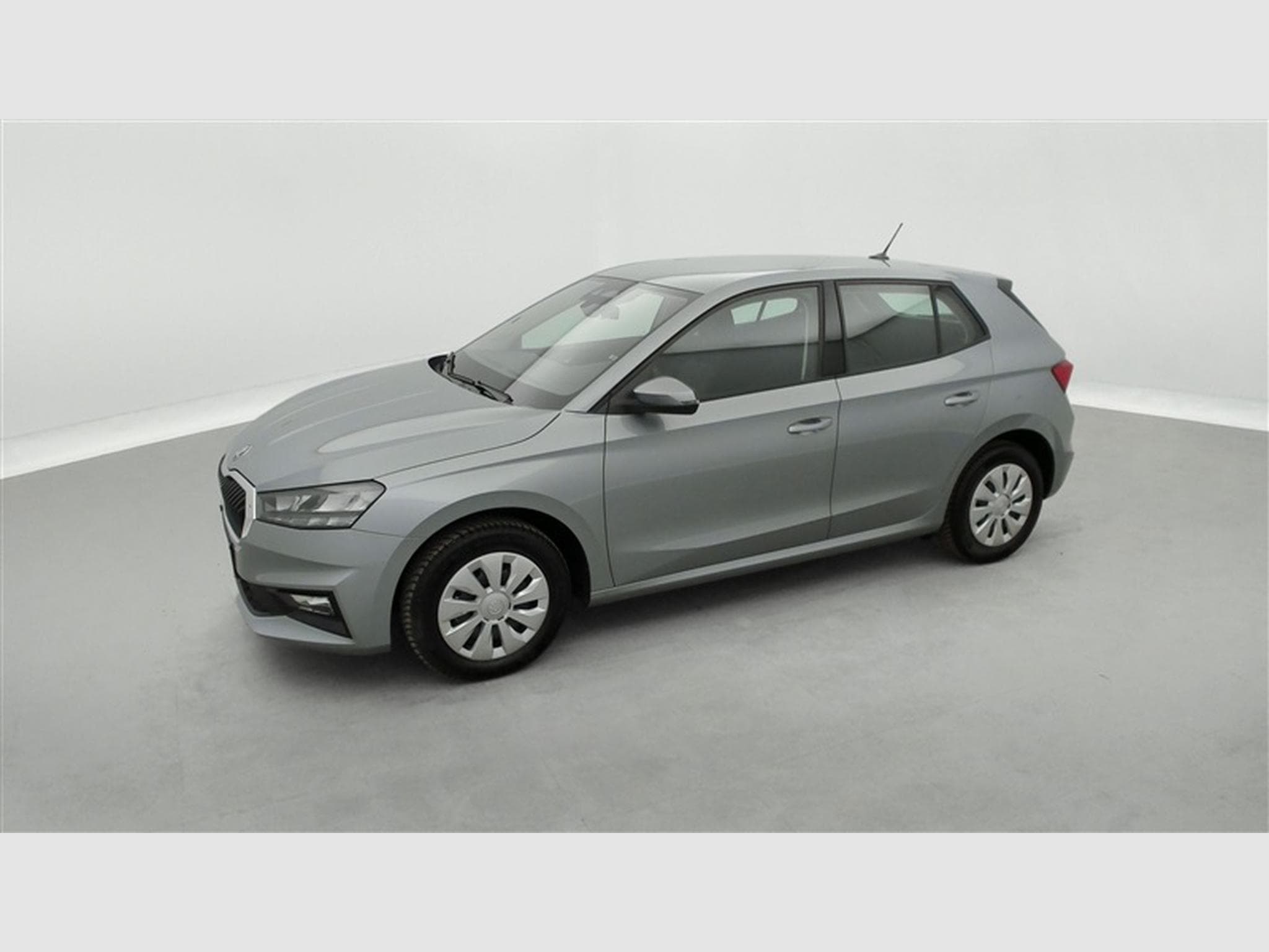 Skoda Fabia 1.0i Selection CARPLAY / FULL LED / KEYLESS / PDC AR (2026) - Photo 22