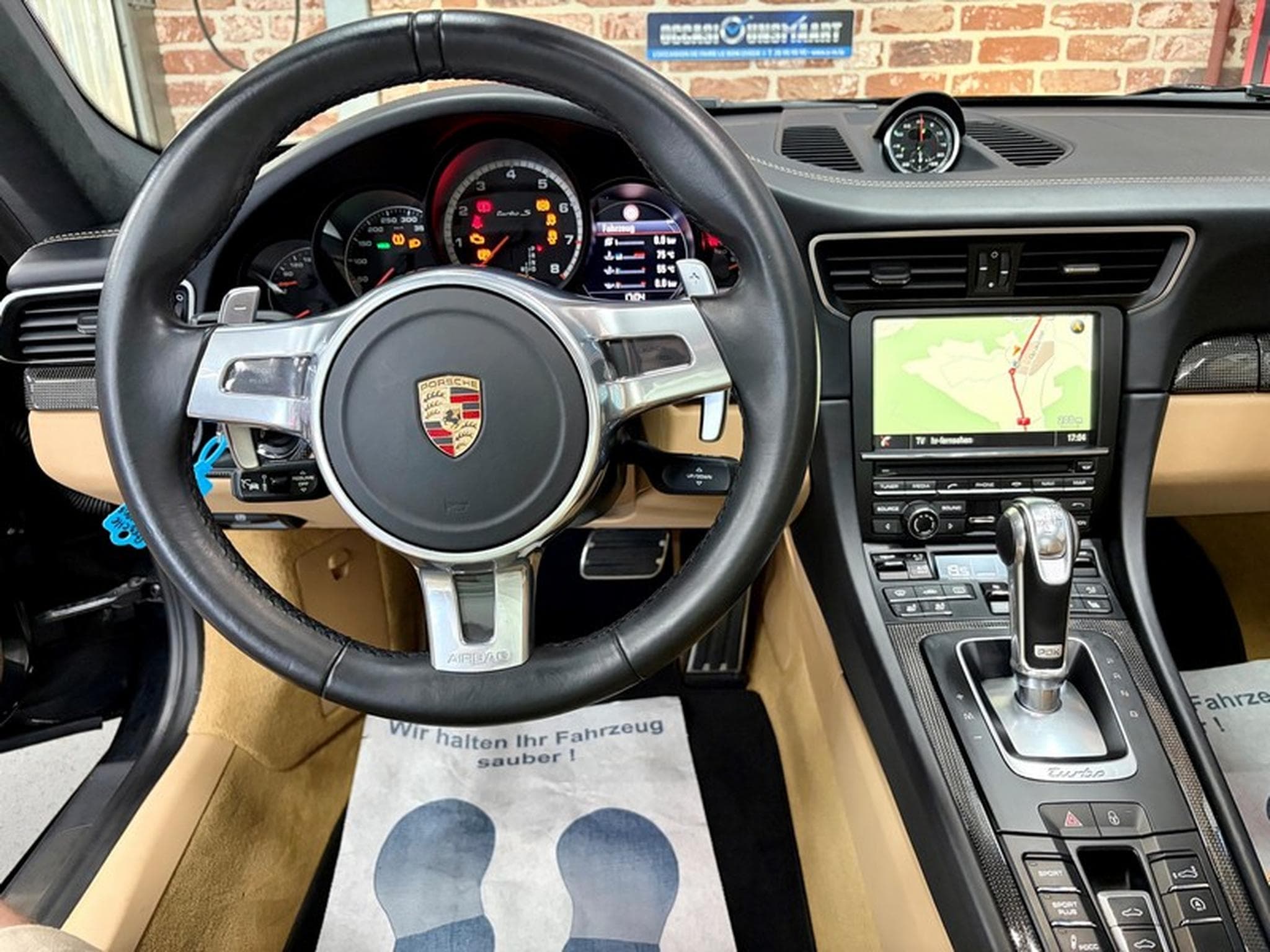 Porsche 991 (911) 991 (911) Turbo S 3.8 560cv 4x4 (2015) - Foto 4