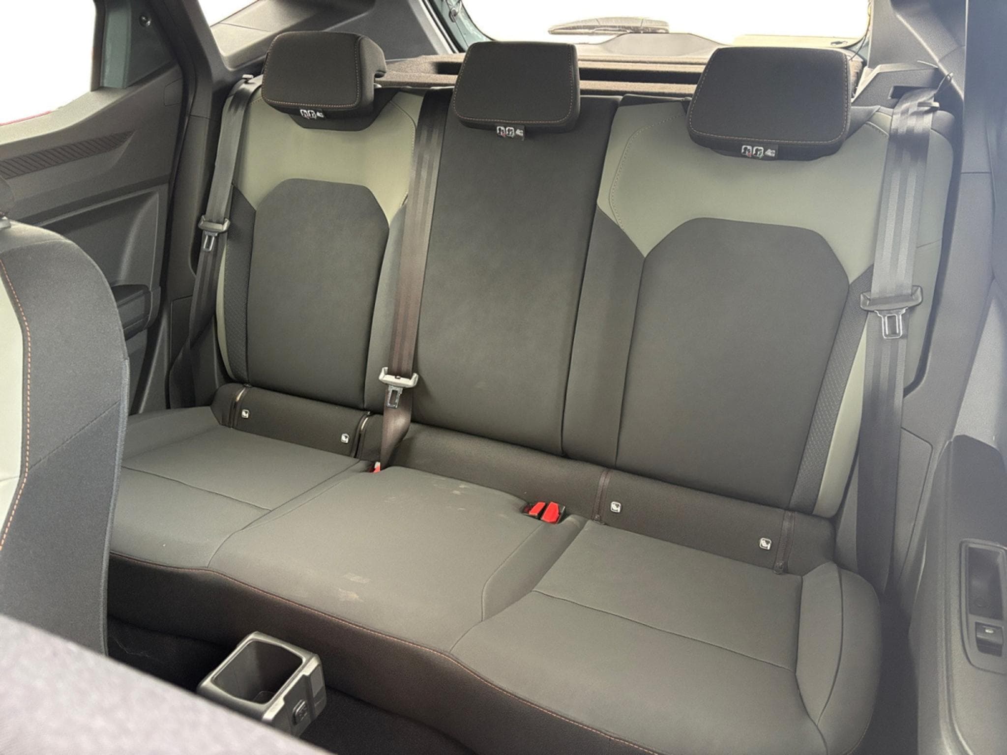 Dacia Duster 1.6 Hybrid Extreme (2025) - Foto 11