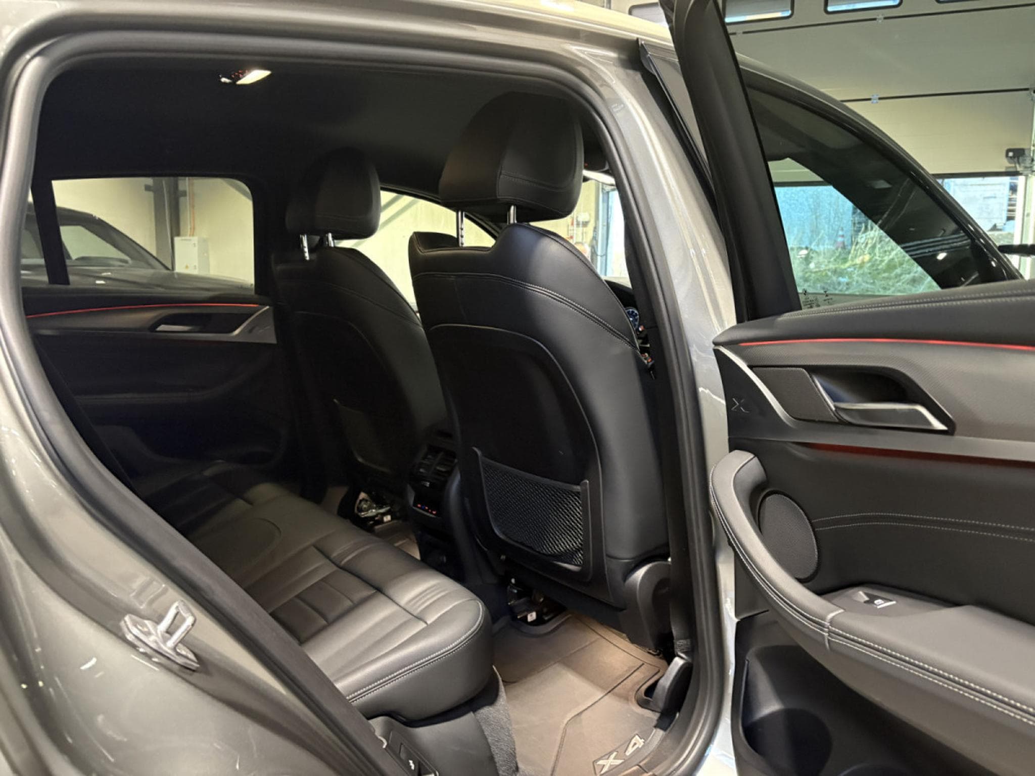 BMW X4M X4 M xDrive/M Sport/20/HUD/Camera/Keyless/Leder (2020) - Photo 25