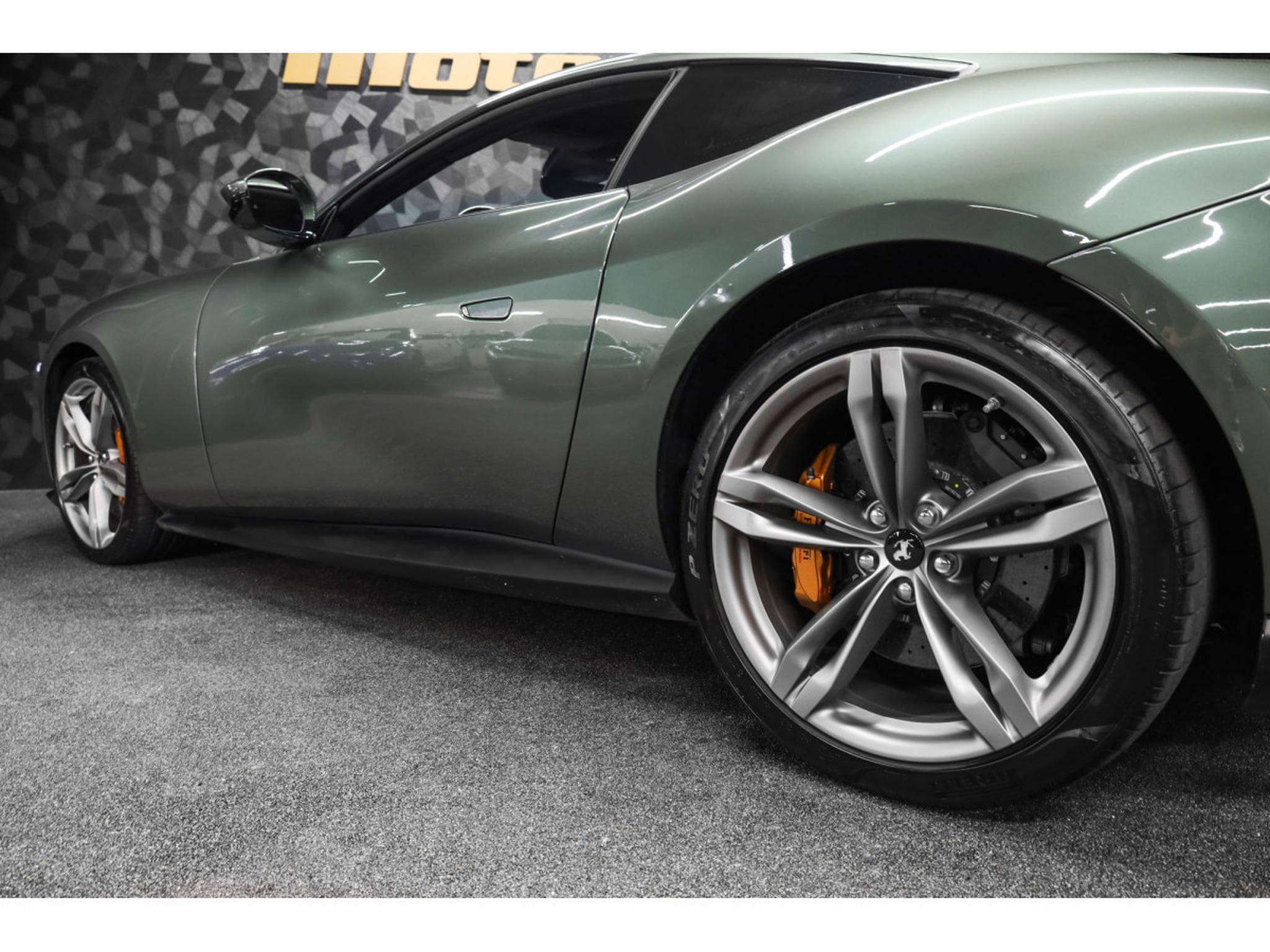 Ferrari Amalfi V8 - VERDE TOSCANA (CLASSIC COLORS) (2026) - Foto 20