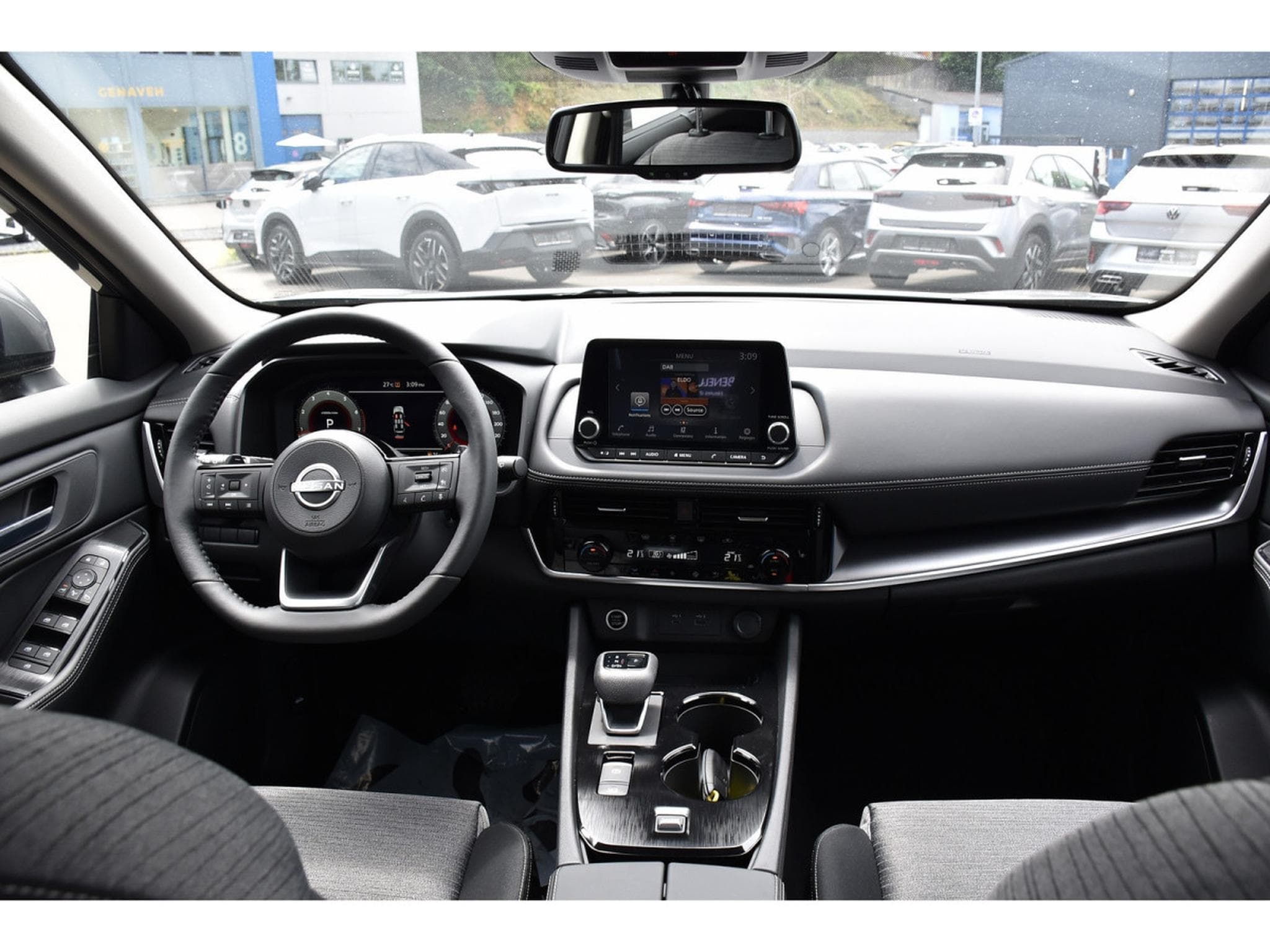Nissan X-Trail 1.5 MHEV X-Tronic 7PL. SG CHFF ACC LANE SIDE CAM NEUF (2026) - Foto 10