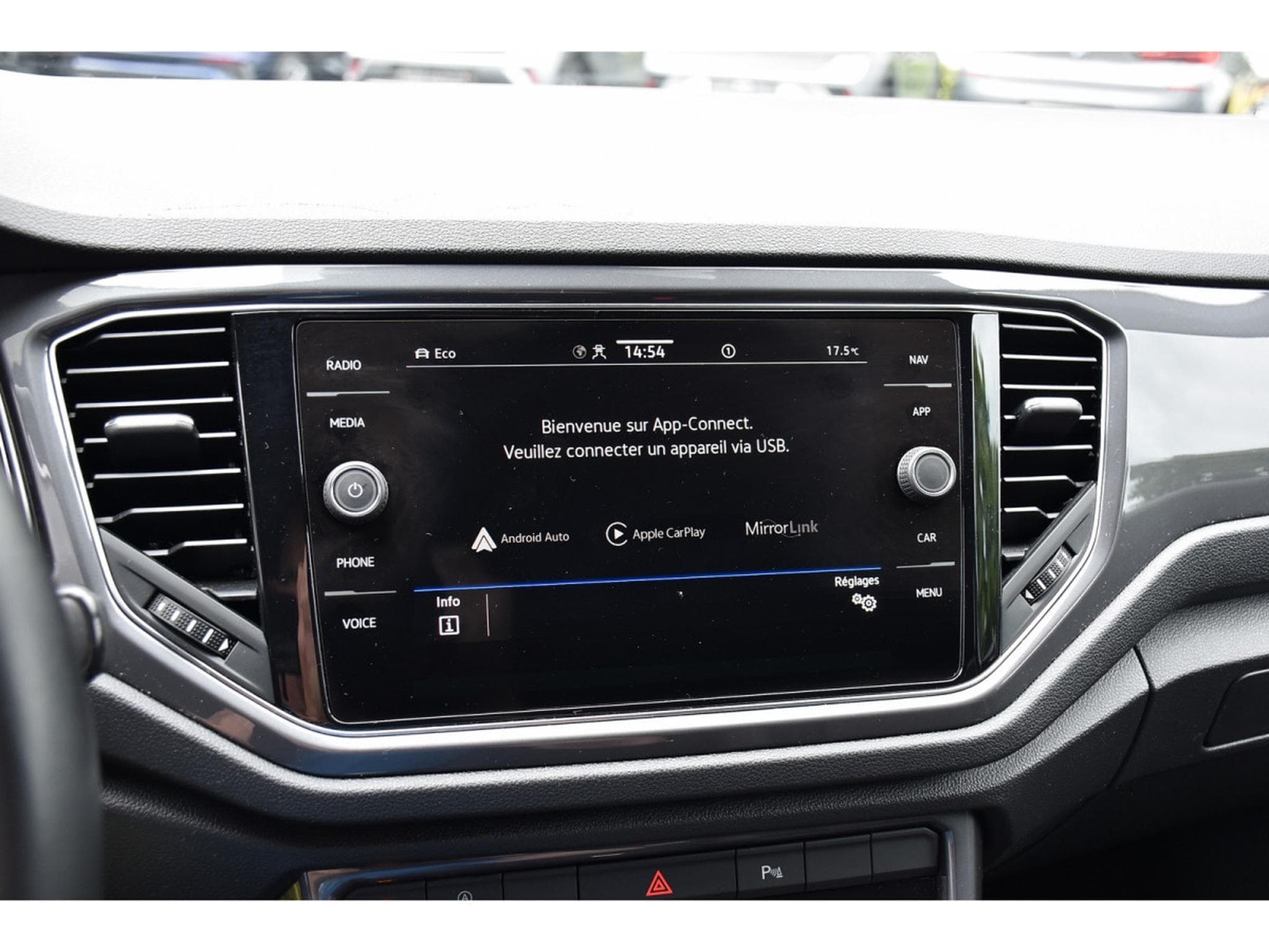 VW T-Roc 1.5 TSI Sport DSG ACC LANE SIDE GPS CAM ATT RMQ 1° MAIN (2022) - Photo 12
