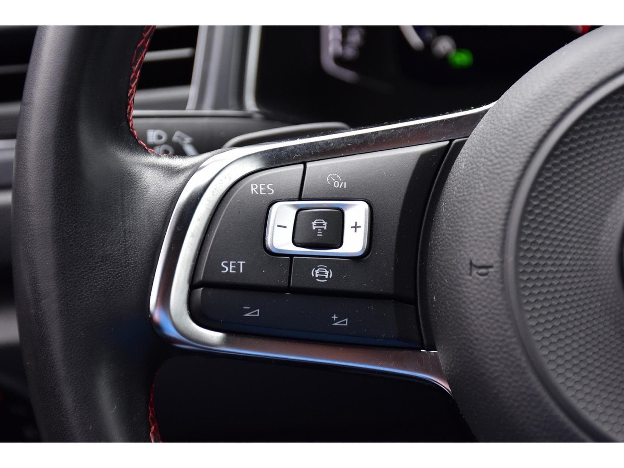 VW T-Roc 1.5 TSI Sport DSG ACC LANE SIDE GPS CAM ATT RMQ 1° MAIN (2022) - Photo 21