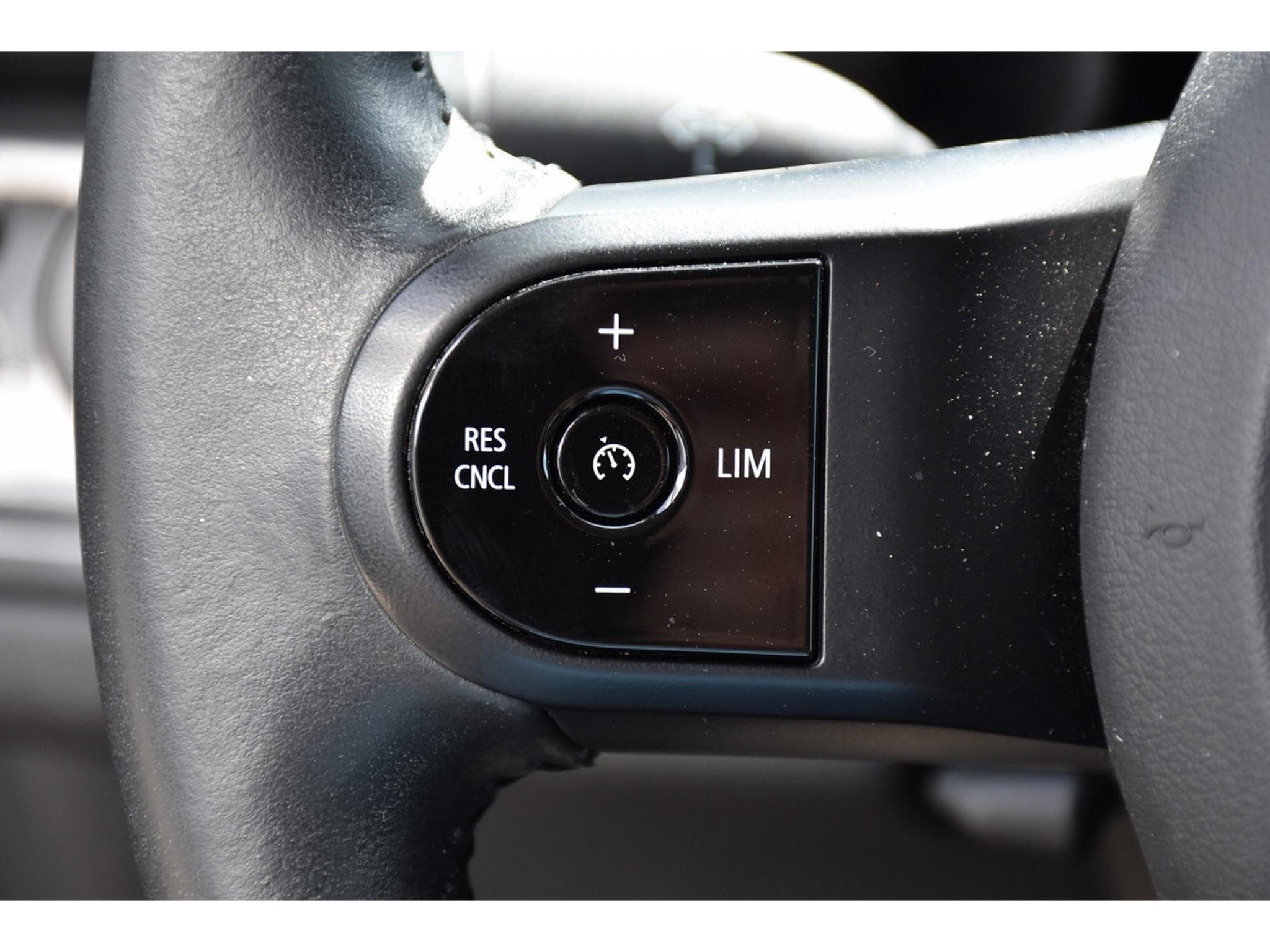 Mini Countryman One D 1.5d SG CHFF REGUL GPS CAM PARK LED 1° MAIN (2022) - Photo 17