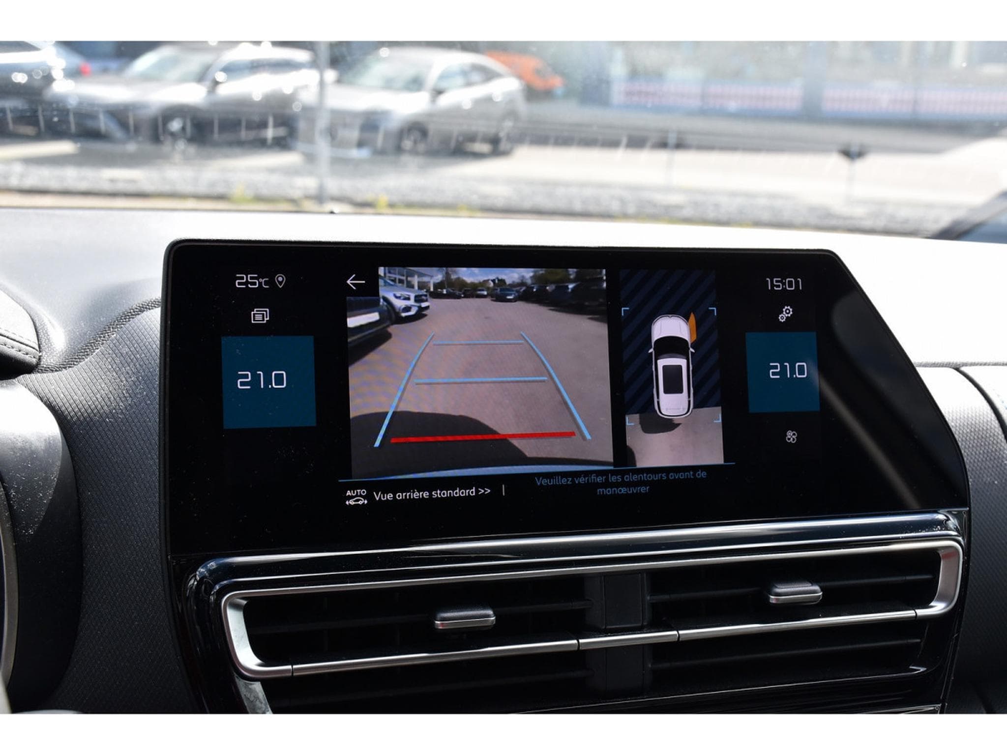Citroën C5 Aircross 1.2 PureTech Shine EAT8 ACC CUIR CAM LANE SIDE ATT RMQ (2023) - Photo 16