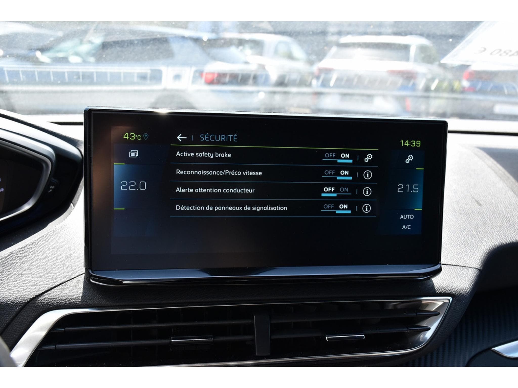 Peugeot 3008 1.6 Hybrid PHEV 180 Allure e-EAT8 ACC LANE SIDE CAM 1° MAIN (2024) - Foto 14