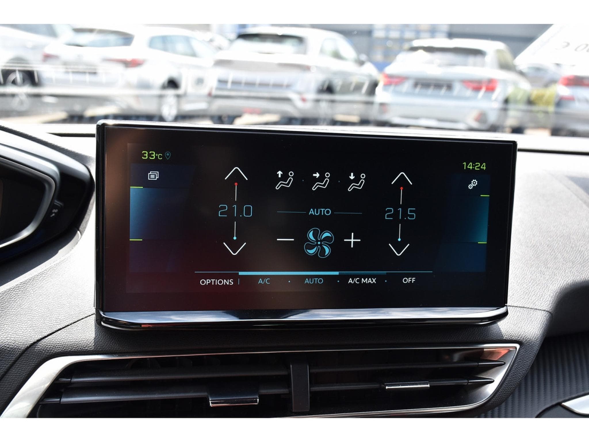 Peugeot 3008 1.6 Hybrid PHEV 180 Allure e-EAT8 ACC LANE SIDE CAM 1° MAIN (2024) - Foto 15