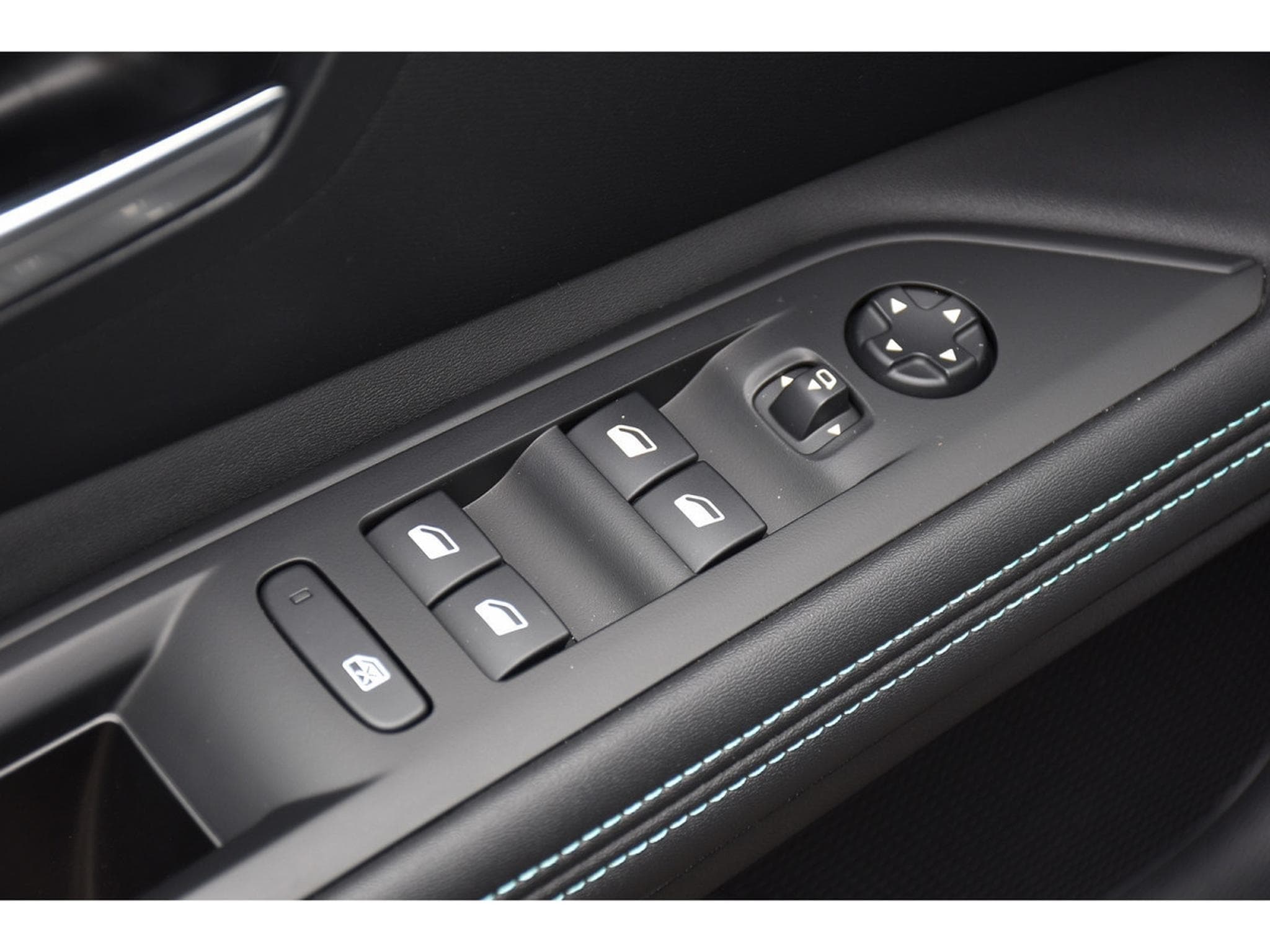 Peugeot 3008 1.6 Hybrid PHEV 180 Allure e-EAT8 ACC LANE SIDE CAM 1° MAIN (2024) - Foto 20