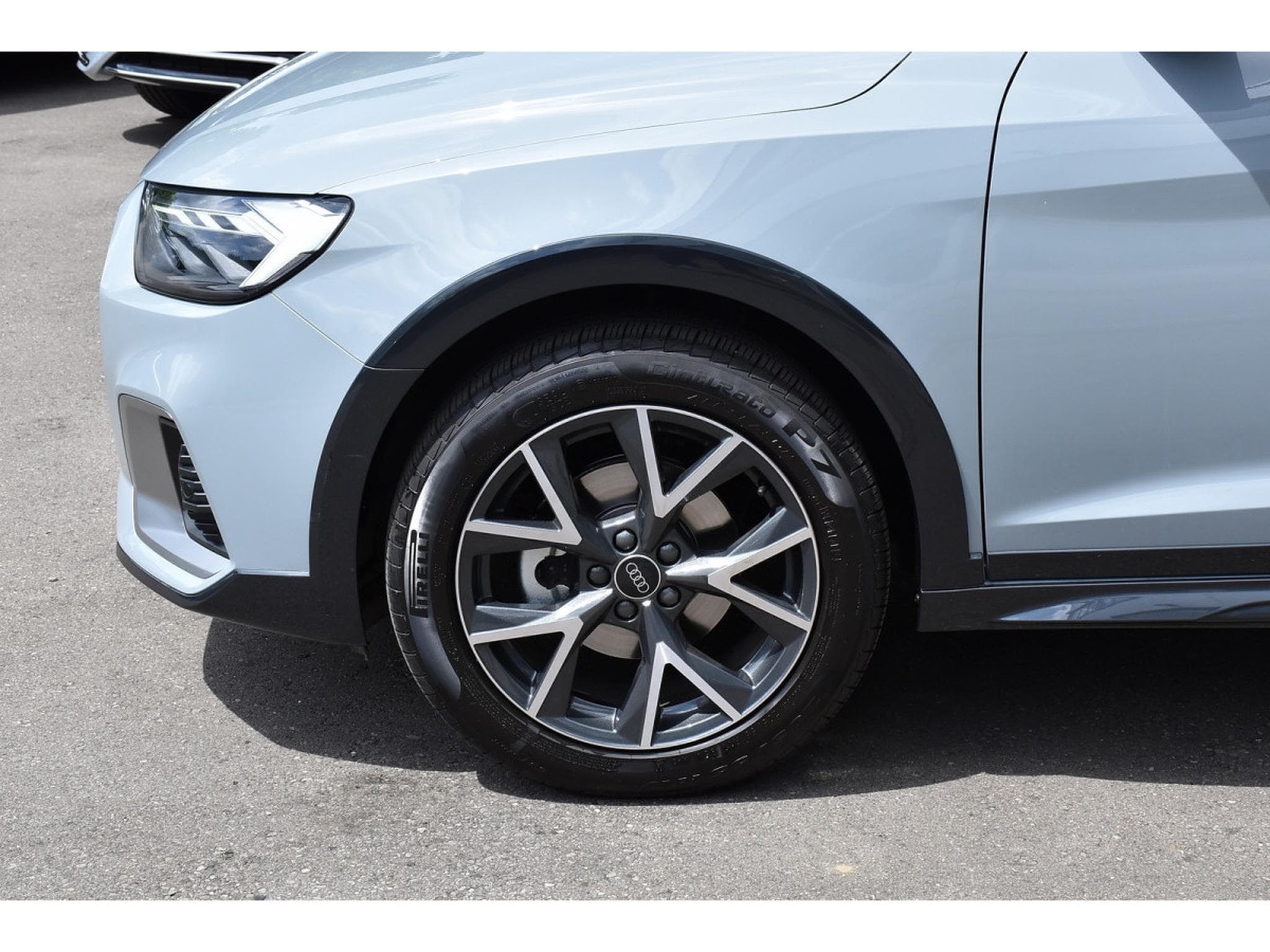 Audi A1 Allstreet 35 TFSI S-Line S-Tronic REGUL LANE GPS KEYLESS CAM (2025) - Foto 5