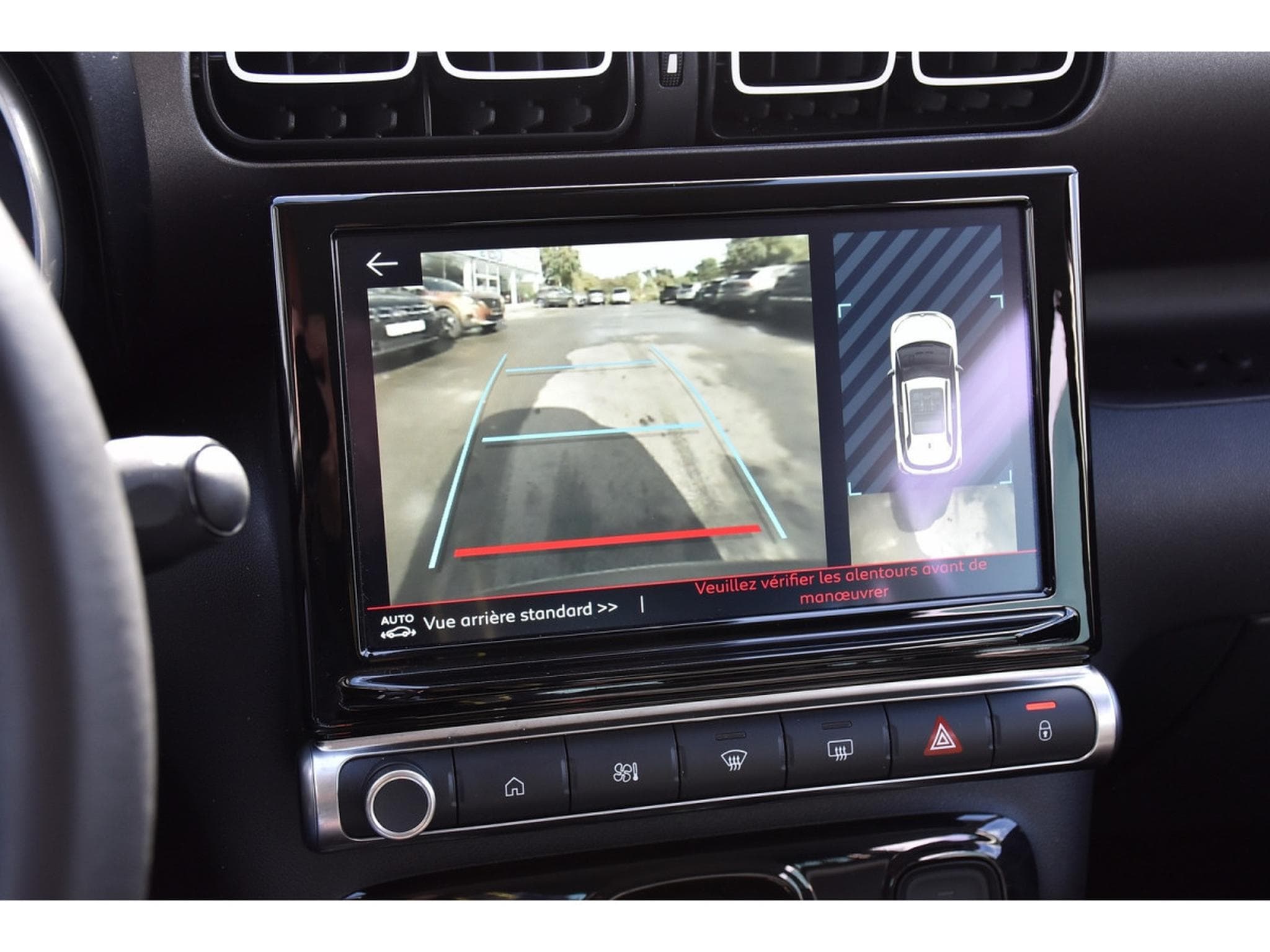 Citroën C3 Aircross 1.2 PureTech 110 MAX REGUL GPS LANE HUD GRIP CAM JA17 1°MAIN (2024) - Foto 16