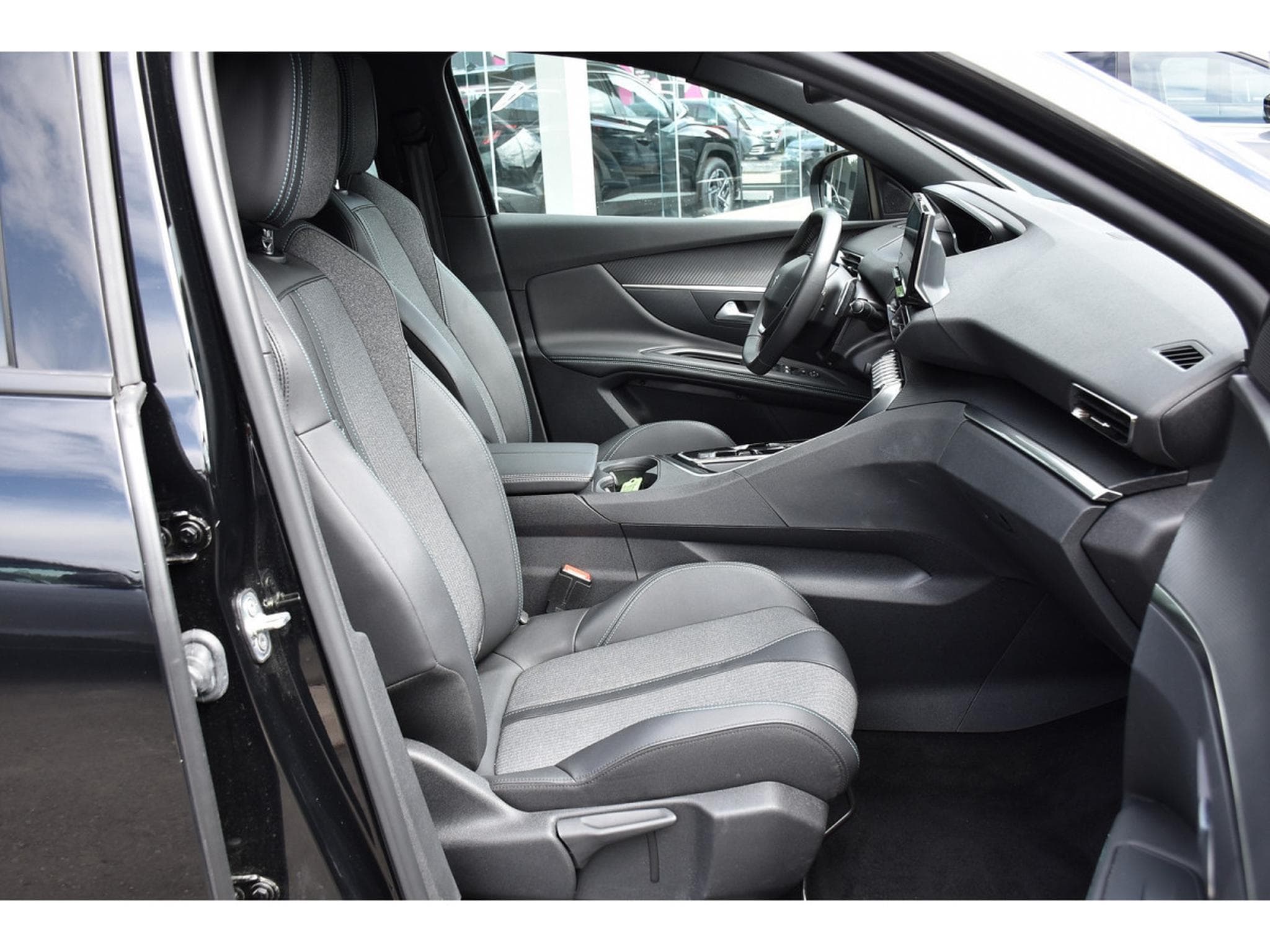 Peugeot 3008 1.6 Hybrid PHEV 180 Allure e-EAT8 ACC LANE SIDE CAM 1° MAIN (2024) - Foto 7