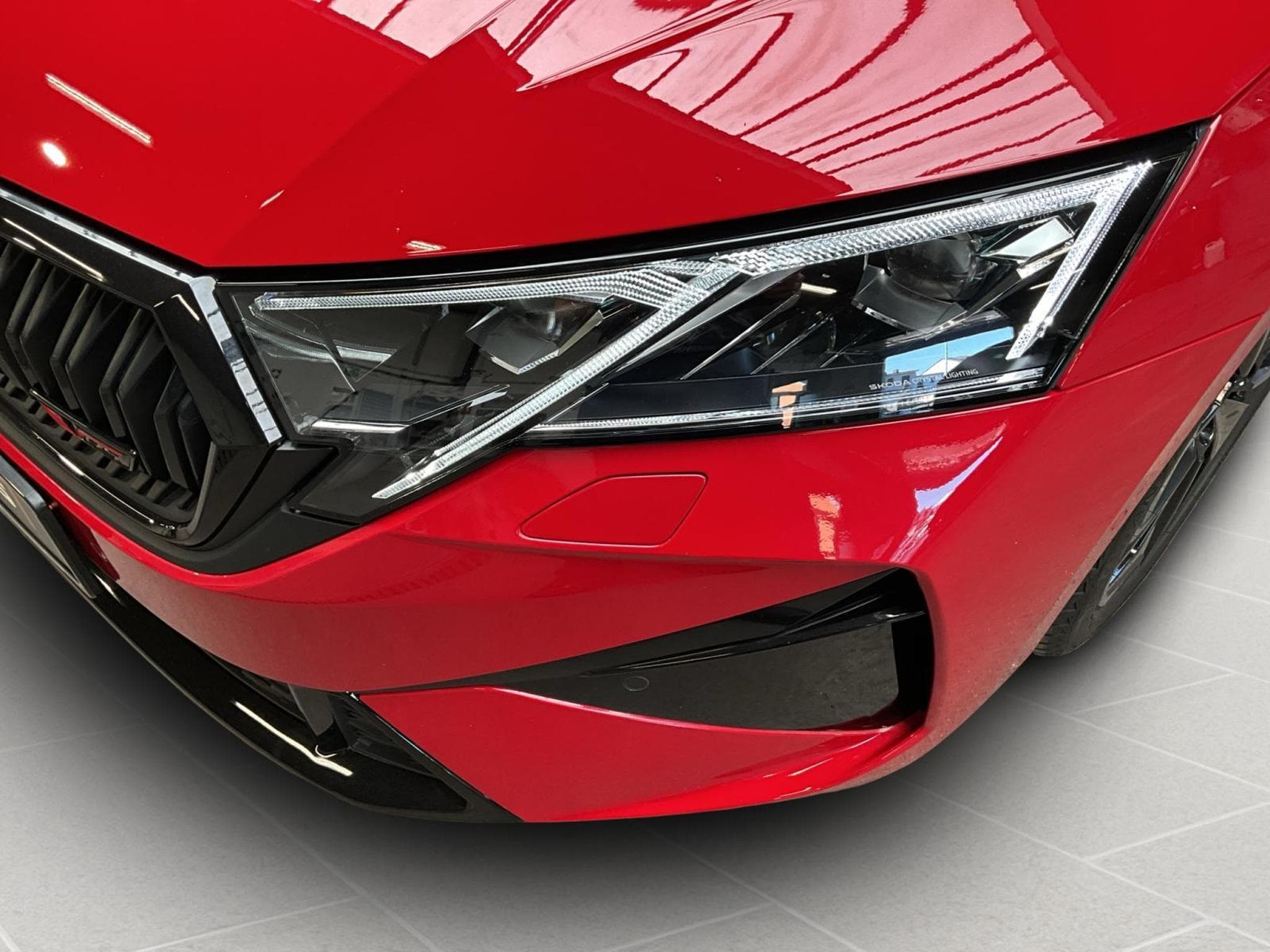 Skoda Octavia Rs+DSG+P.Ass.+360°+ (2025) - Foto 17