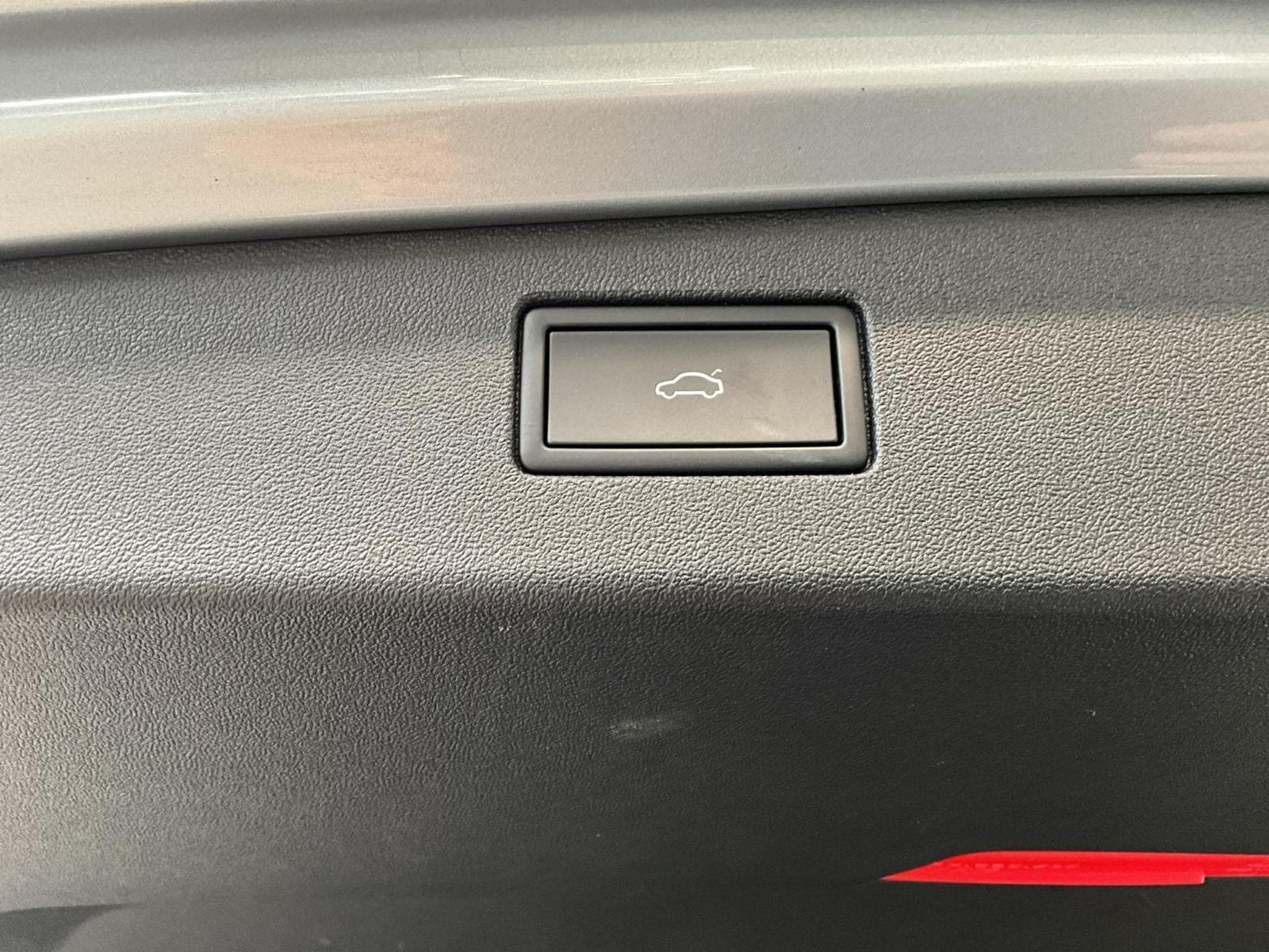 VW Tiguan Style+DSG+P.Design+P.Confort+P.Start+Navi+Led (2024) - Foto 19