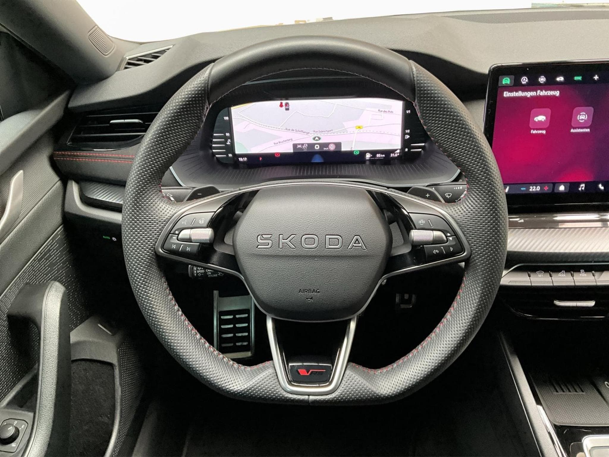 Skoda Octavia RS+DSG+LM19+P.Simply&Clever+LED+NAVI (2025) - Foto 10