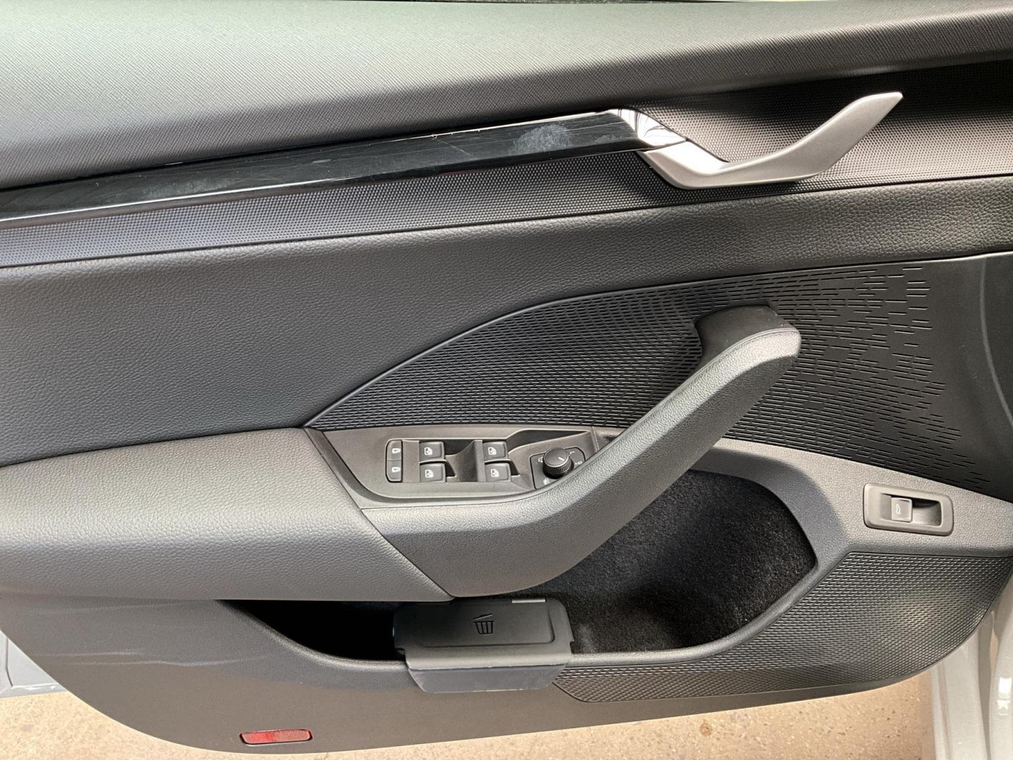 Skoda Octavia RS+DSG+LM19+P.Simply&Clever+LED+NAVI (2025) - Foto 14