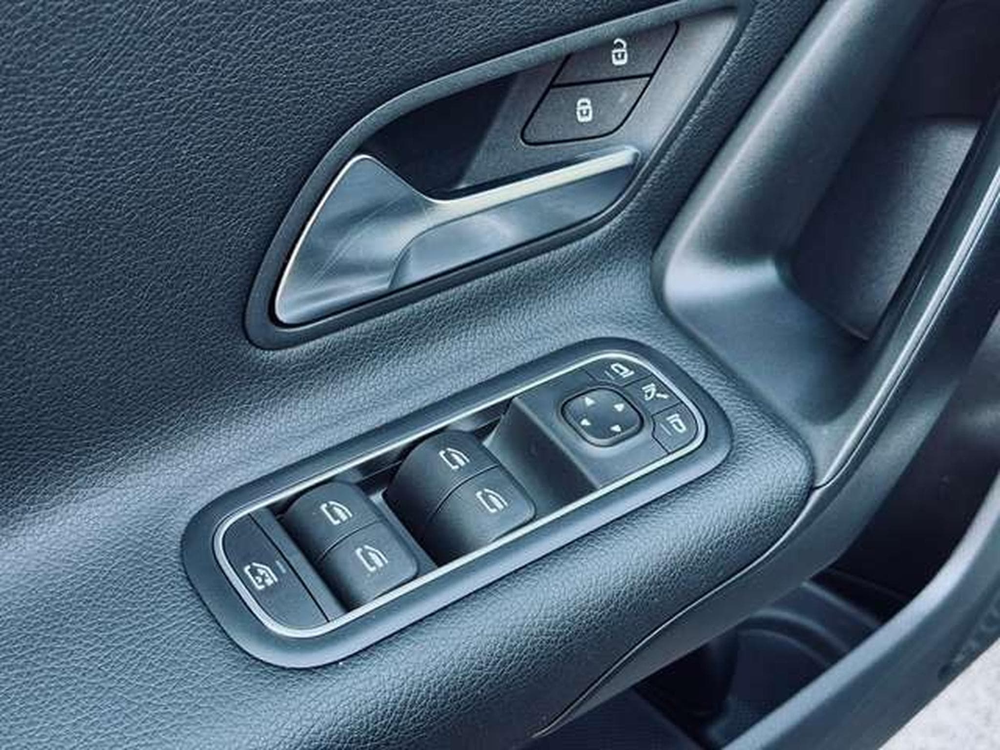 Mercedes A 200 A 200 d Business 2.0Diesel//12 Mois De Garantie✅✅✅ (2021) - Foto 11
