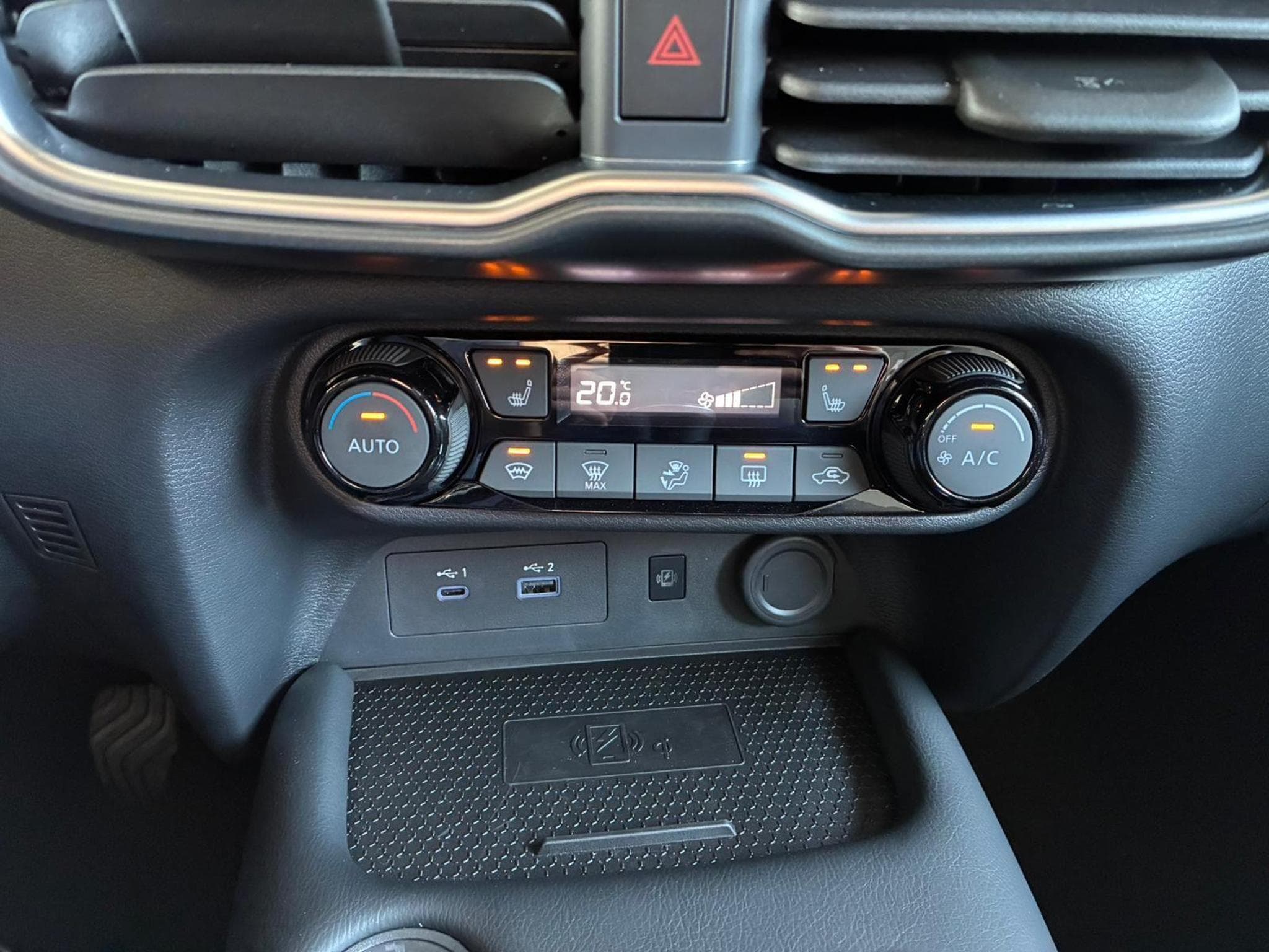 Nissan Juke Standard (2024) - Photo 19