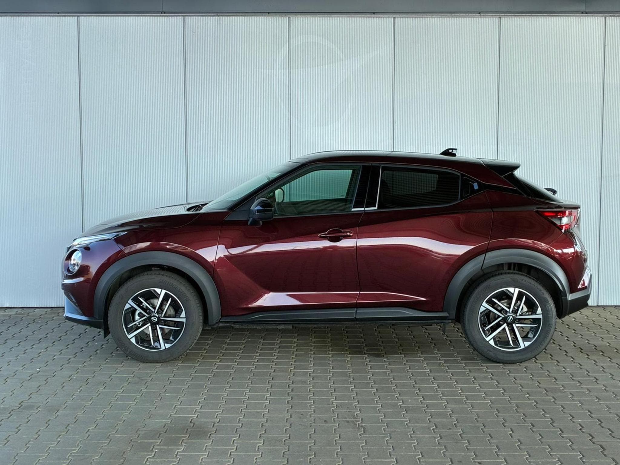 Nissan Juke Standard (2024) - Photo 2