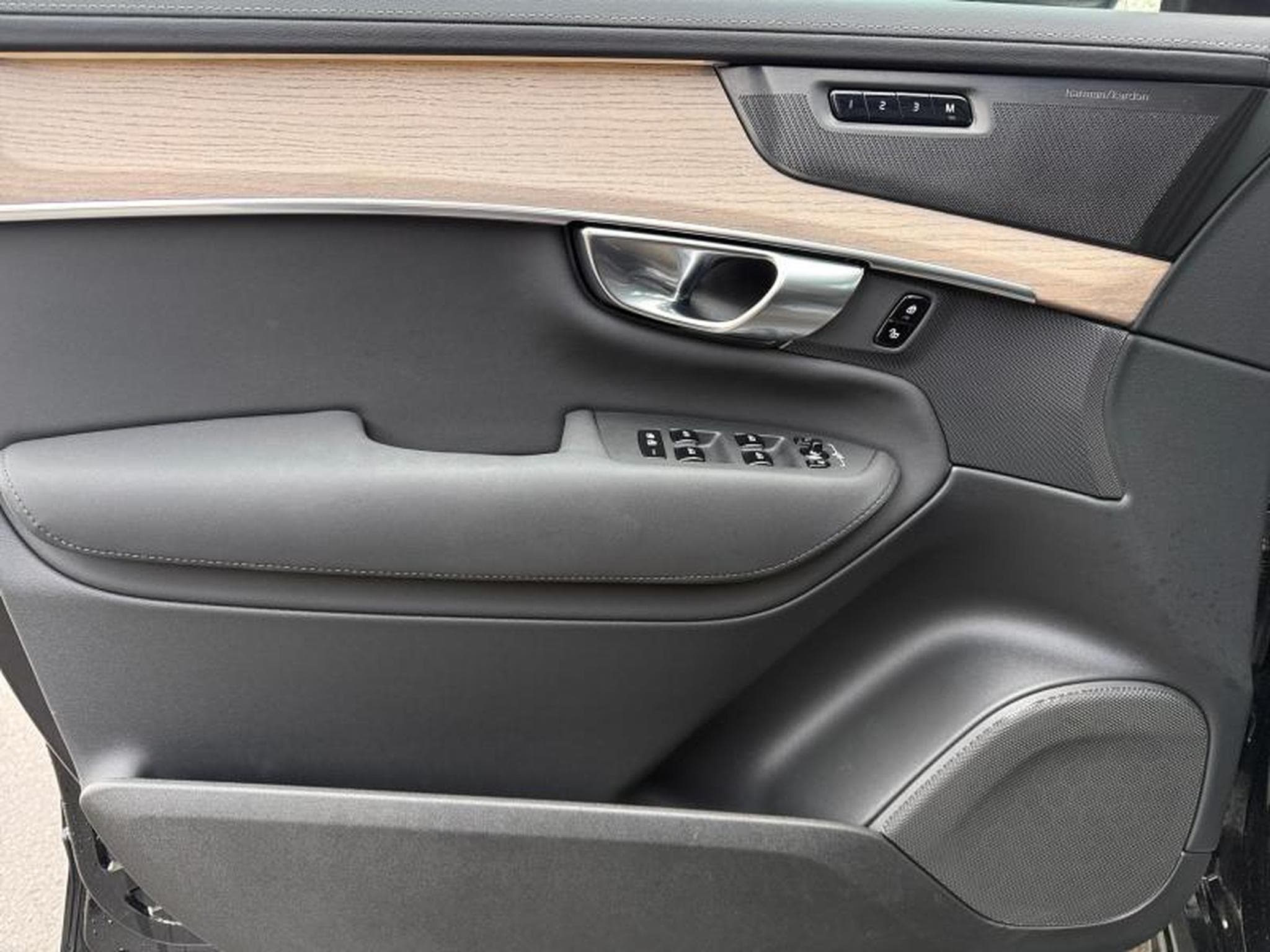 Volvo XC90 B5 Plus Bright / Essence (2025) - Foto 20