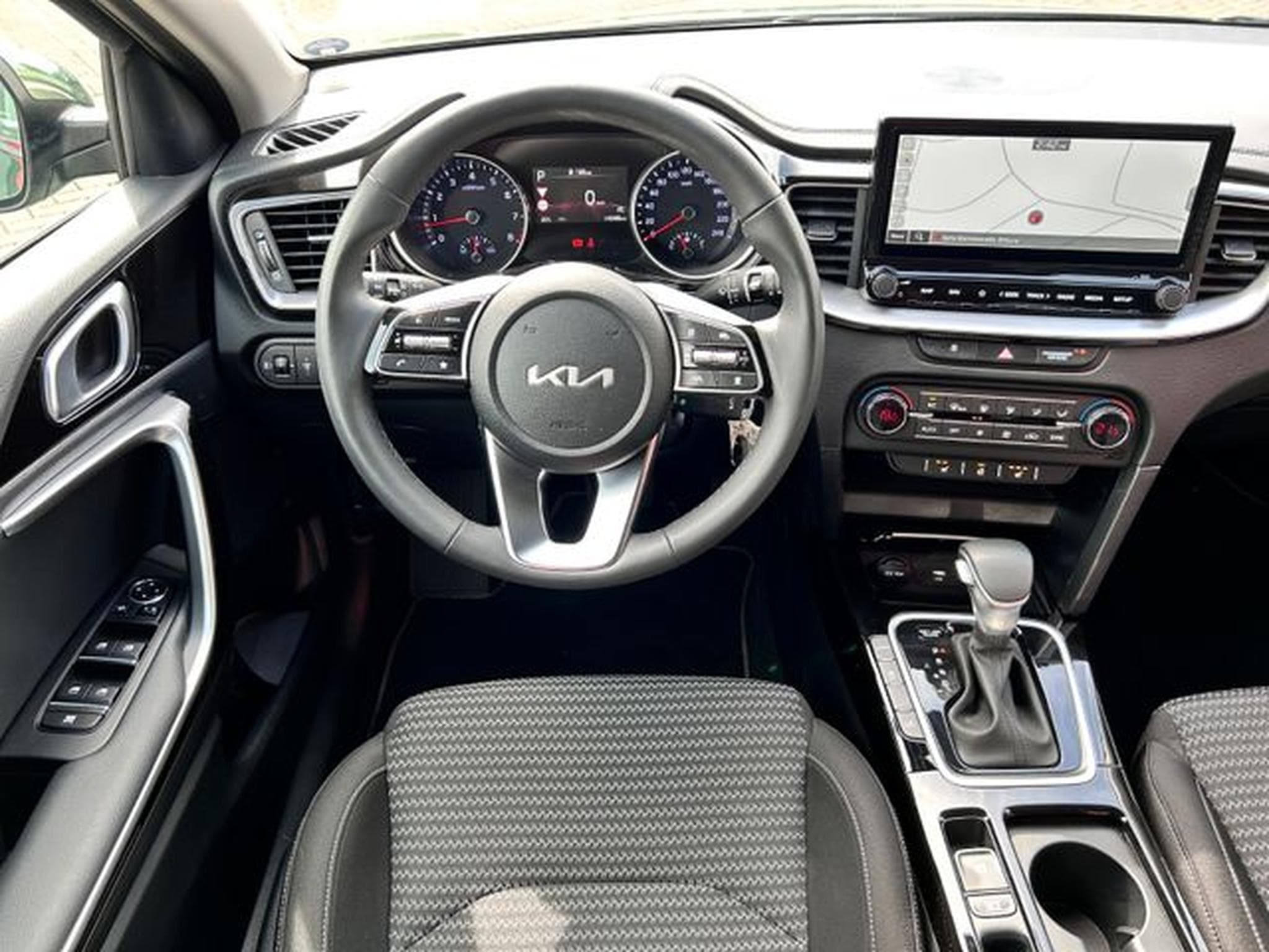 Kia Ceed Ceed 1.5 T-GDI DCT Spirit JBL Kamera Navi ACC (2025) - Foto 12